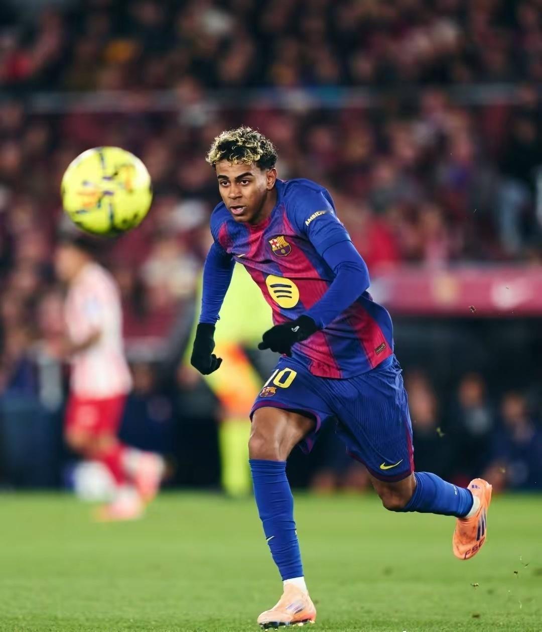 亚马尔vs马竞全场数据：9次成功过人，成功传球率69.2%西甲联赛第19轮，巴萨