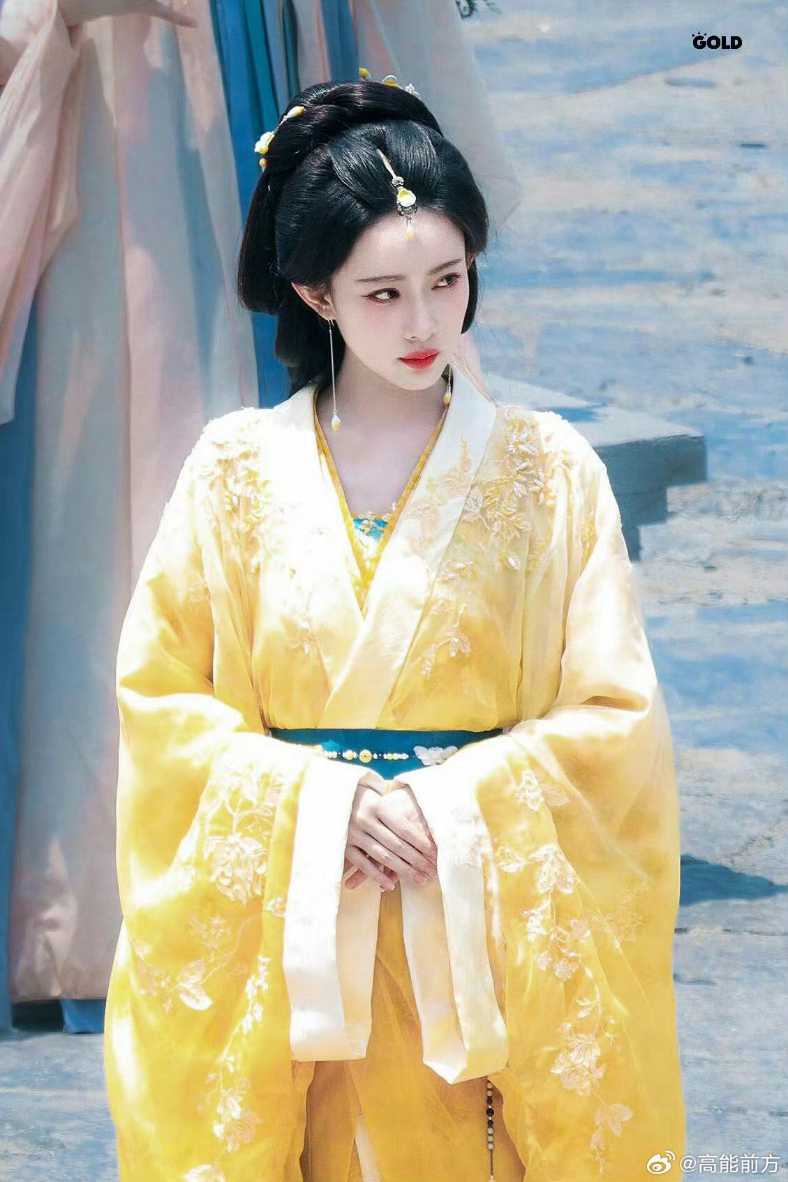 又被孟子义迷晕了太子会不会心动我不知道，我先彻底栽在孟子义的颜值里，眉眼明艳又带