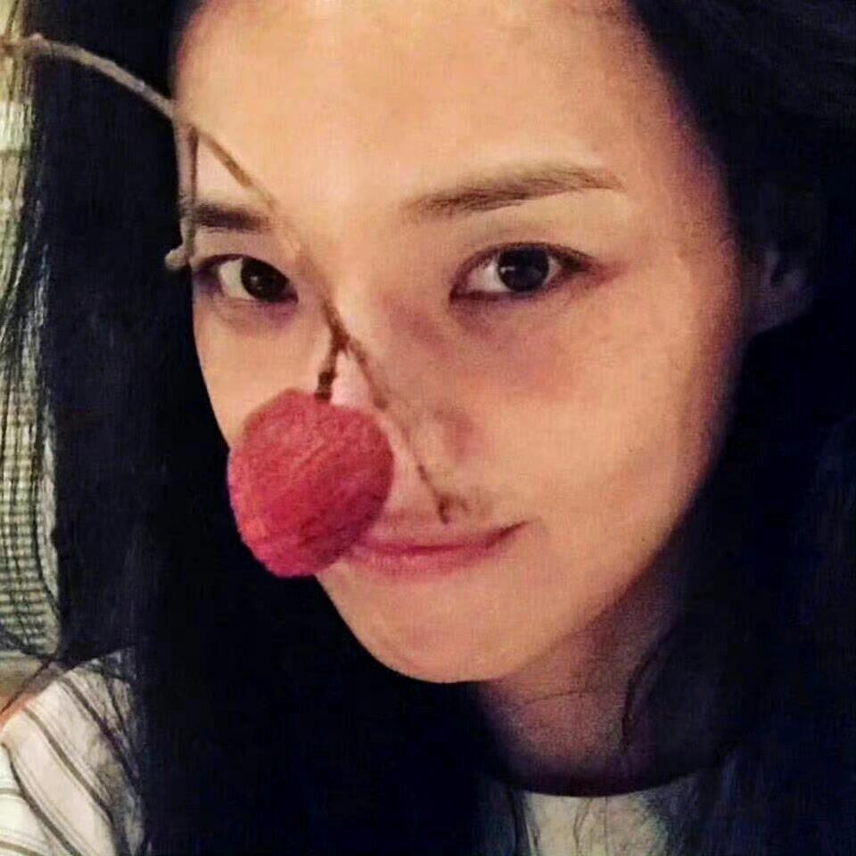 跟着舒淇学拍照🍓🍒🧀 ​​​
