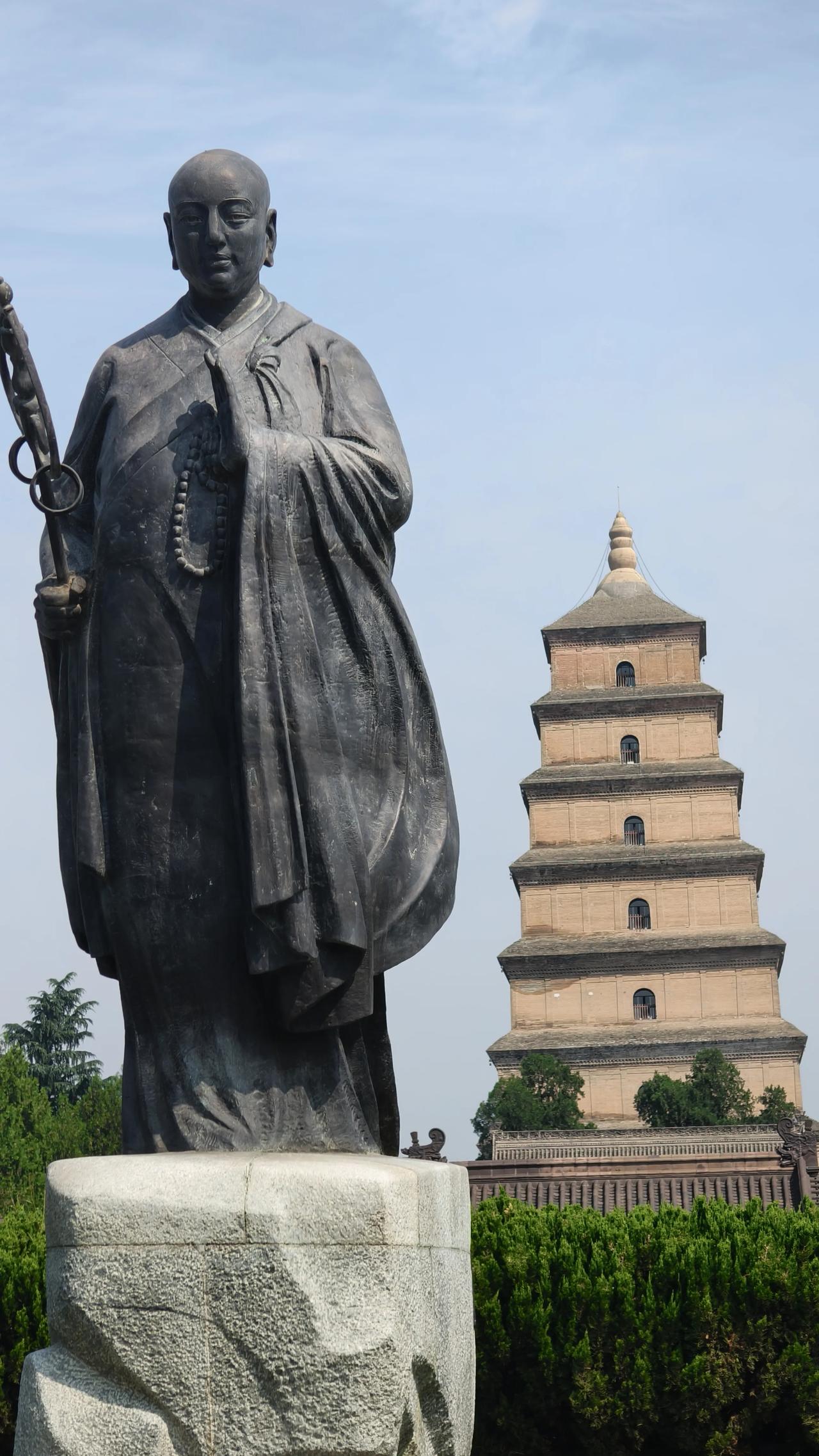 发一张图来证明你走过的地方我今次在西安住了10多天，有意住在大雁塔旁边，我去大慈