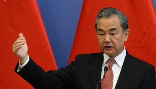 最后48小时，特朗普政府终于批准，王毅告诉全球，给中美交情定调。王毅外长亲自为中