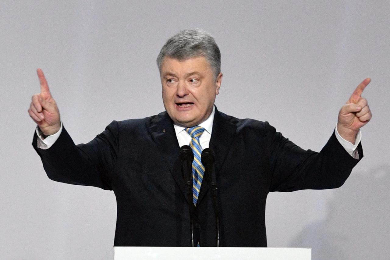 太扎心！当年波罗申科的警告被当成耳旁风，如今成了乌克兰人的血泪现实。
 
201