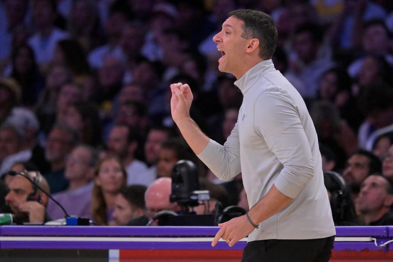 5月23日讯 NBA西部决赛G3，雷霆123-108战胜马刺，大比分2-1。赛后