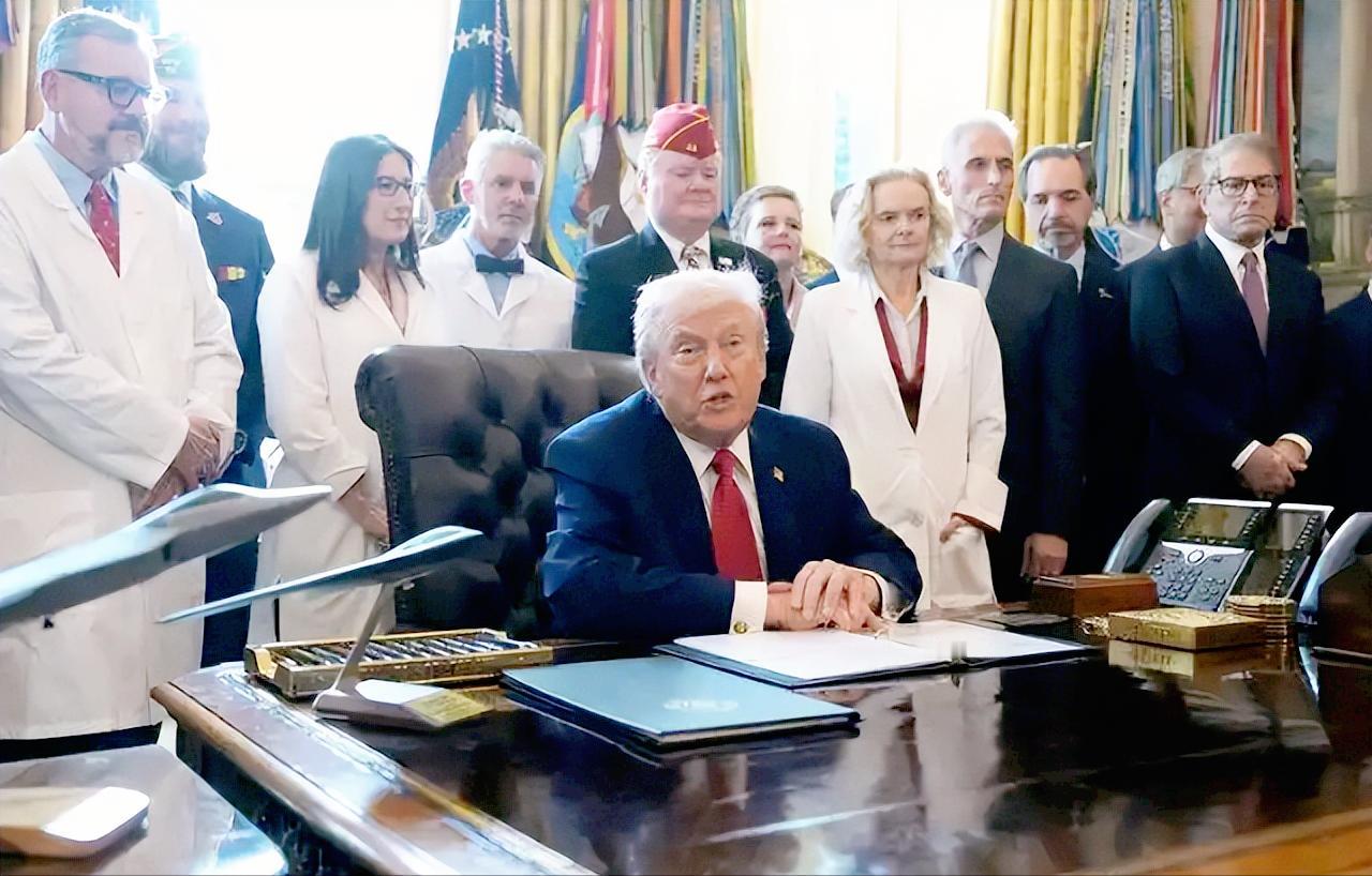 美国大麻管控彻底变天了，特朗普直接签行政令拍板，把大麻从和海洛因平级的最严“一级