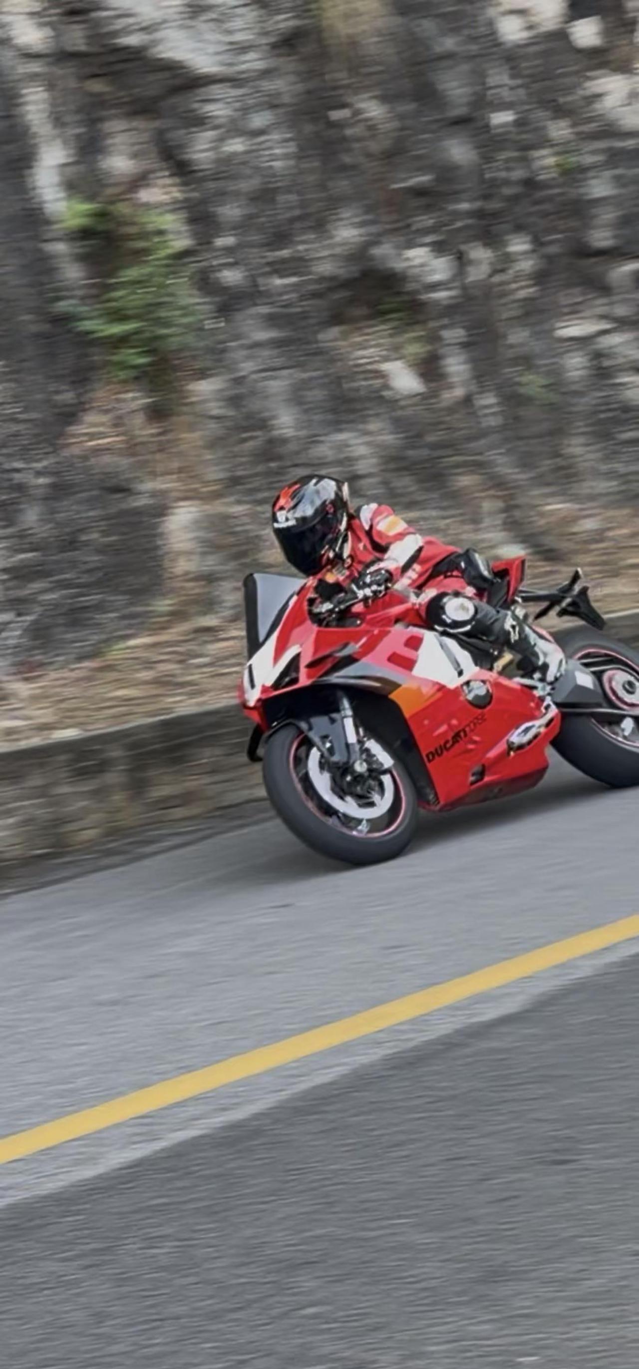 。看看就行啦。不要去学习他们！伤不起。