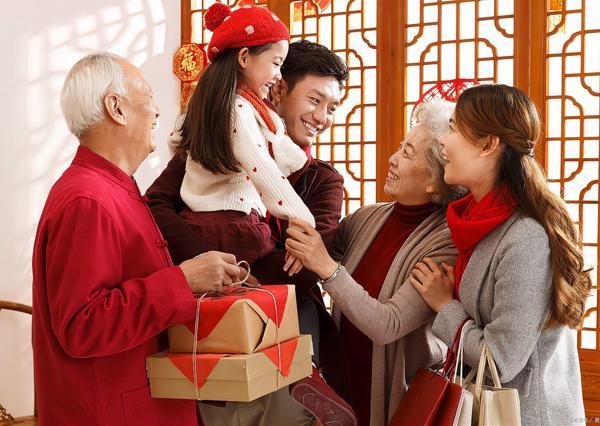 儿女双全的家庭，父母的日子过得好不好，起决定作用的不是儿子，而是你们的那个女儿。