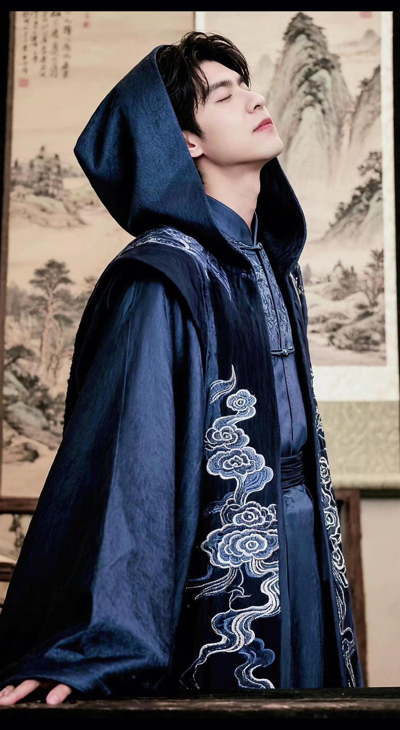 🖤云纹在衣袂流动成河🌊，远山在瞳孔里静默成诗。当汉服遇见AI，是千年风雅撞进