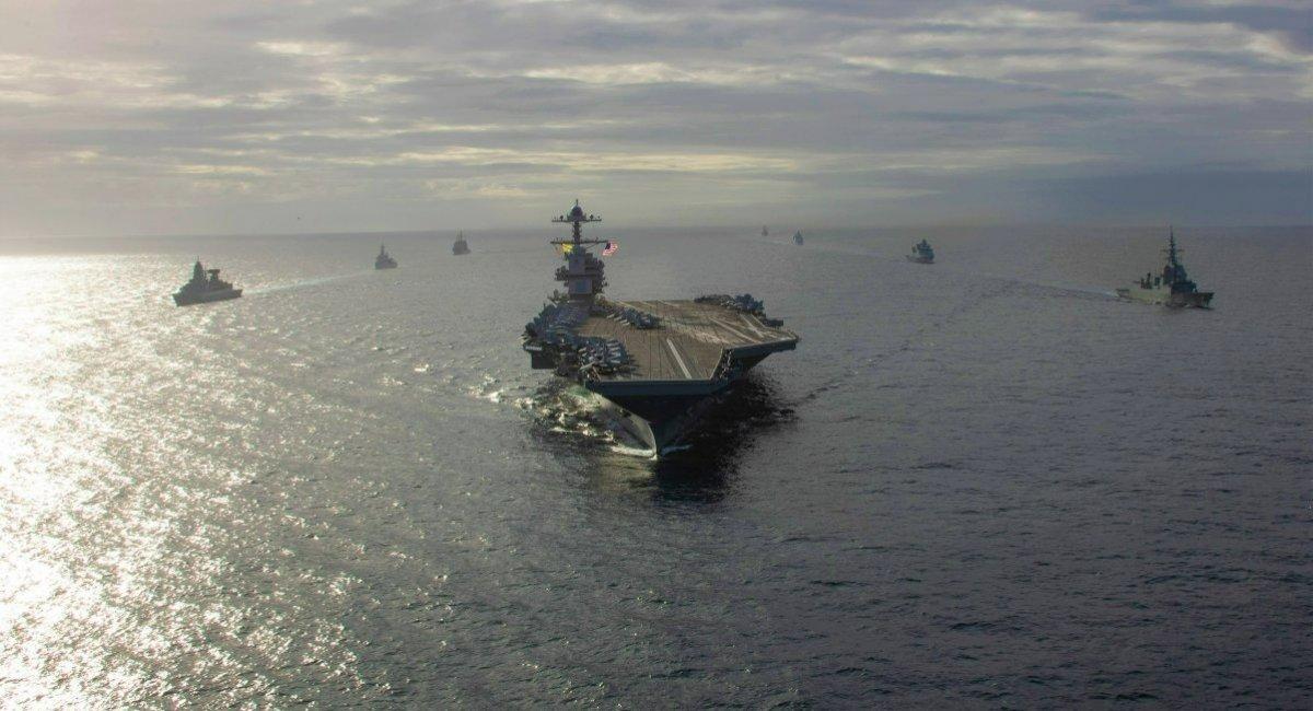 美三艘核动力航母首次在伊朗附近聚集活动！

杰拉尔德河号驱逐舰福特（CVN-78