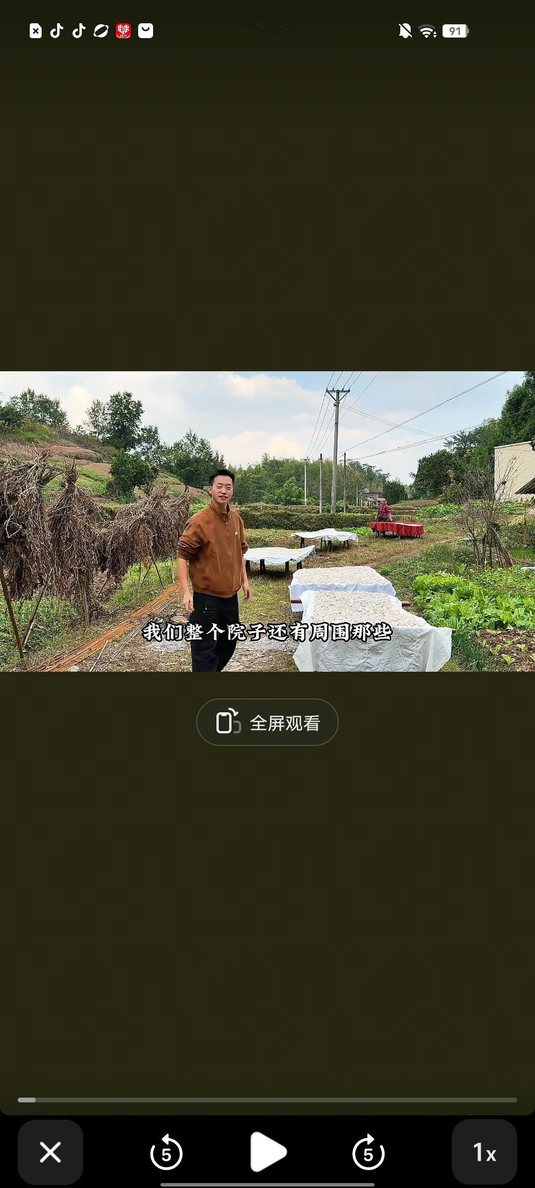 渝乡桃子:小小谭终于不忍了，首次回应红薯粉问题。

看了小小谭的视频总感觉他就是