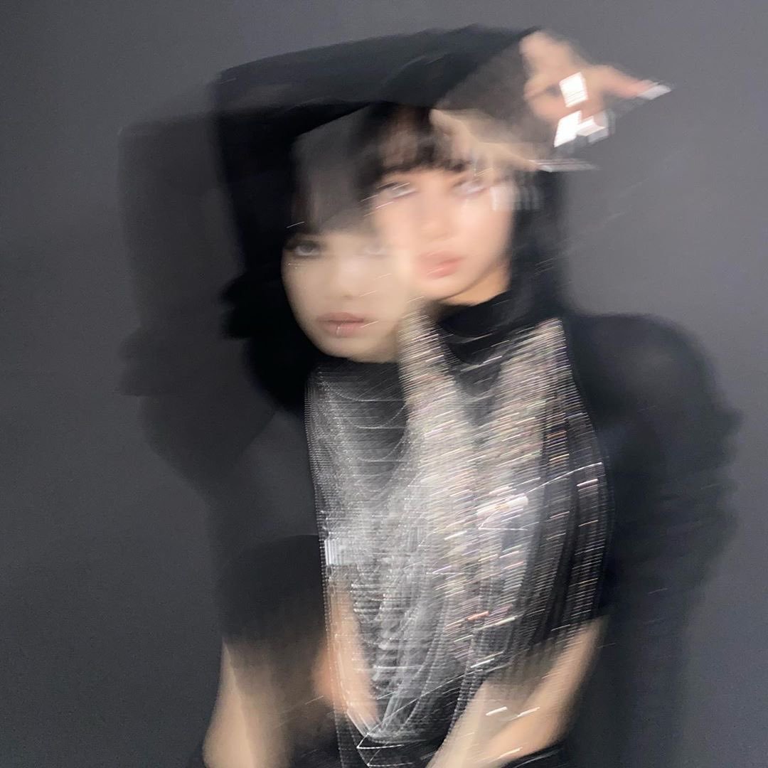 LISA  lisa kpop女永一 【那年今日】200703 LISA个人IG
