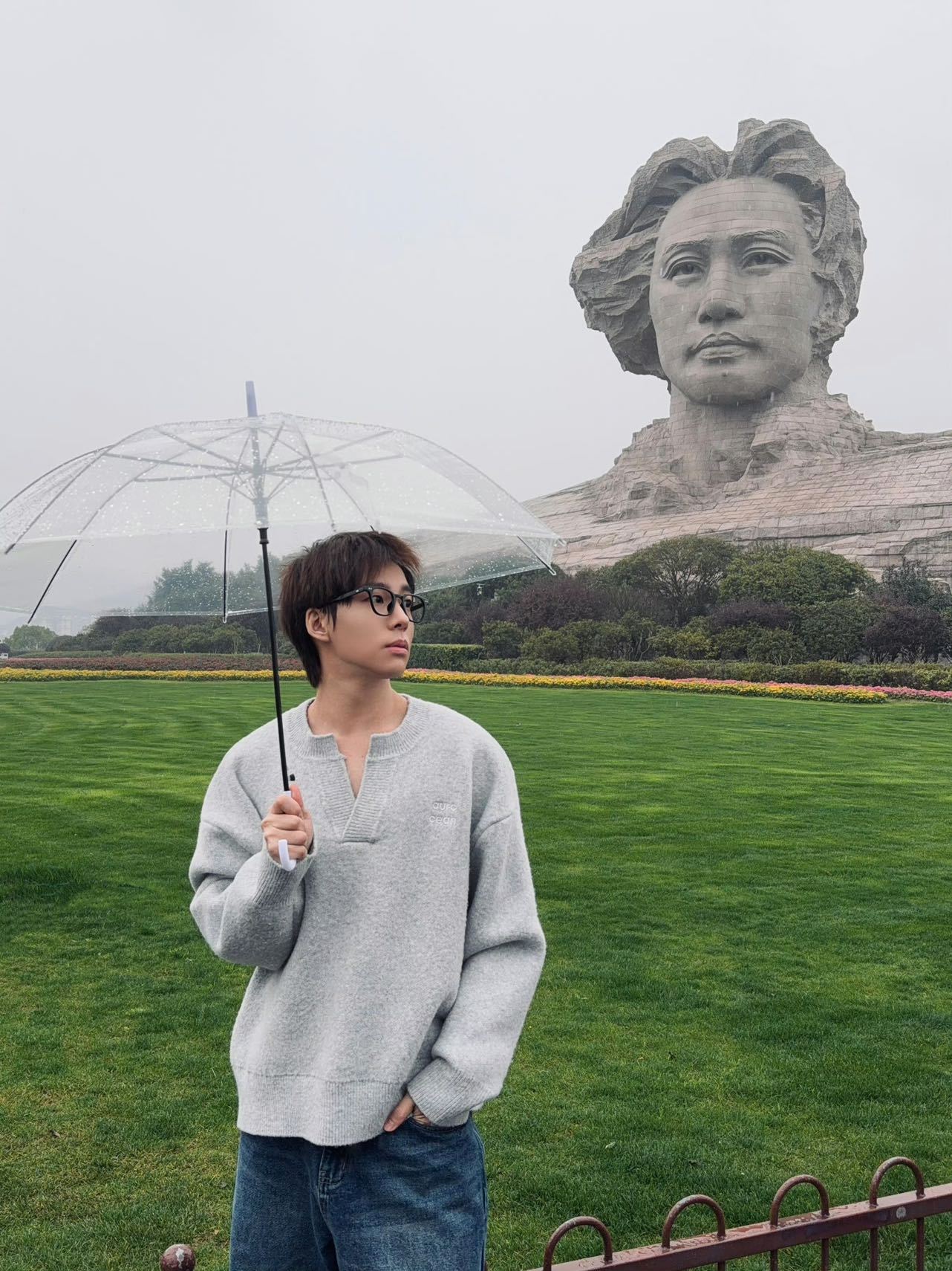 弥补了青3没有出道夜的遗憾 《摇摆绅士》舞台真的堪称封神级别，段星星、曹杨、罗景