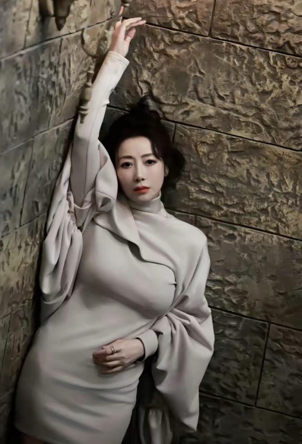 紫函姐高级的美中还有一点点可爱！陈紫函 建模脸颜值 高级感人像