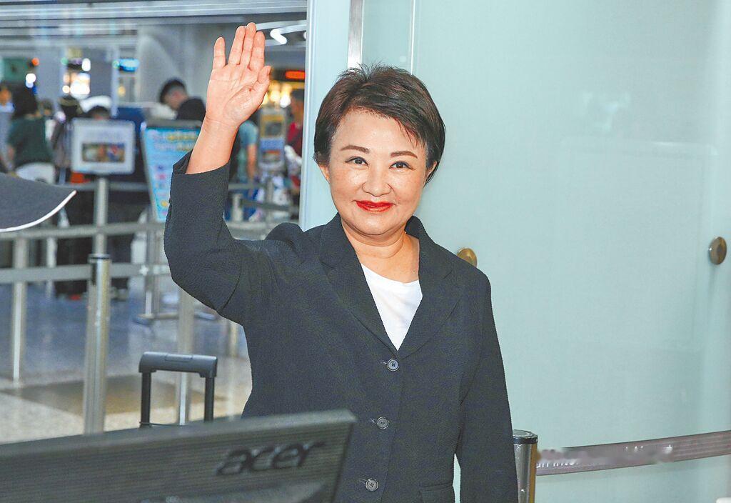 蓝主席 找不到人

国民党预定10月18日改选主席，虽还有两个月，但其实很紧迫，