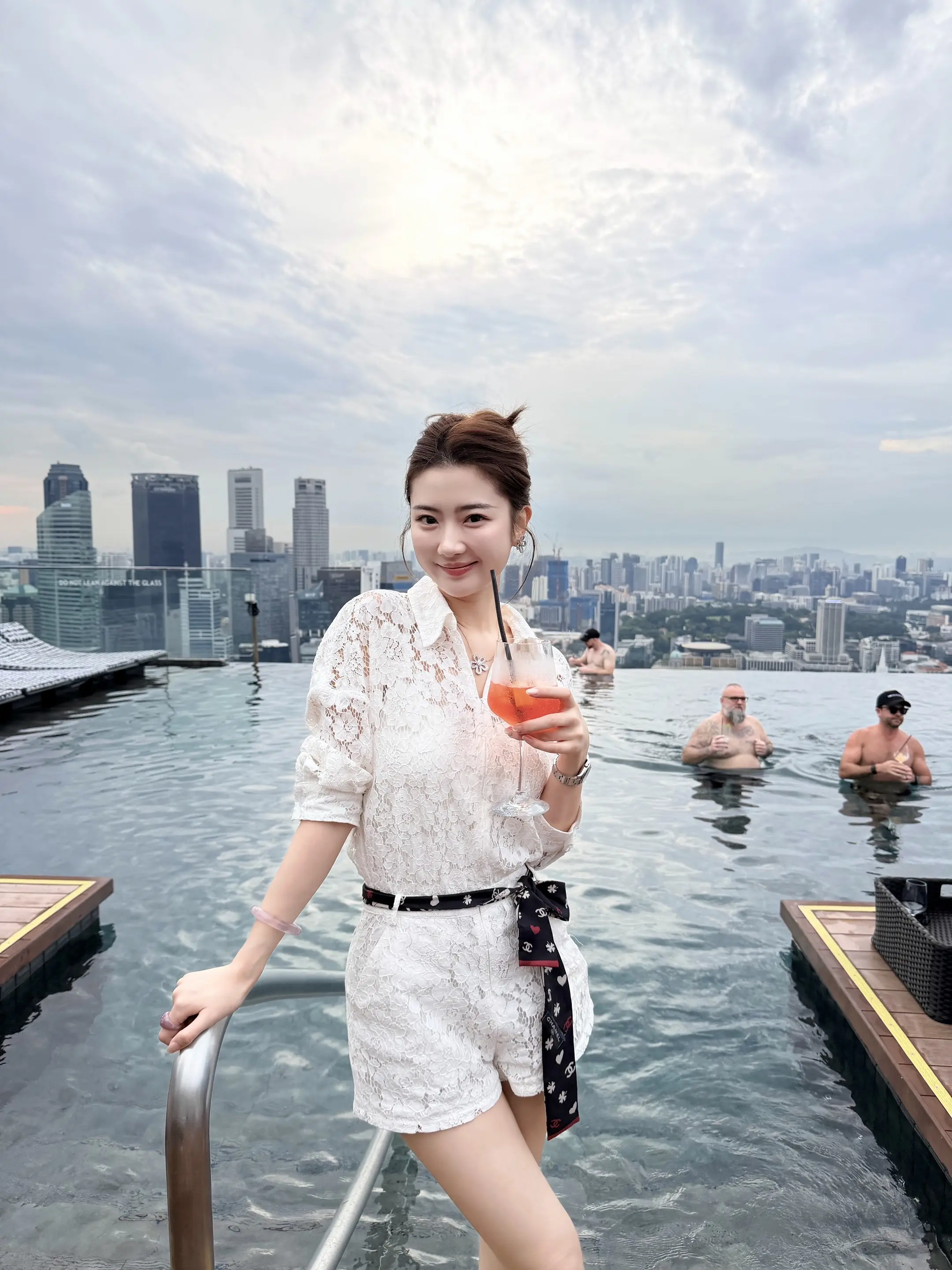 质疑声再大点 姐听不见