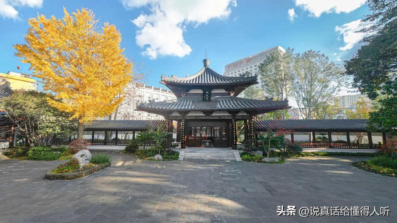 徐州快哉亭：又名拐角楼，别说蛮好听的