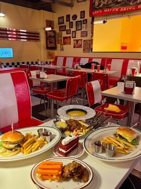 呼和浩特探店｜是谁还不知道这家美式餐吧‼️