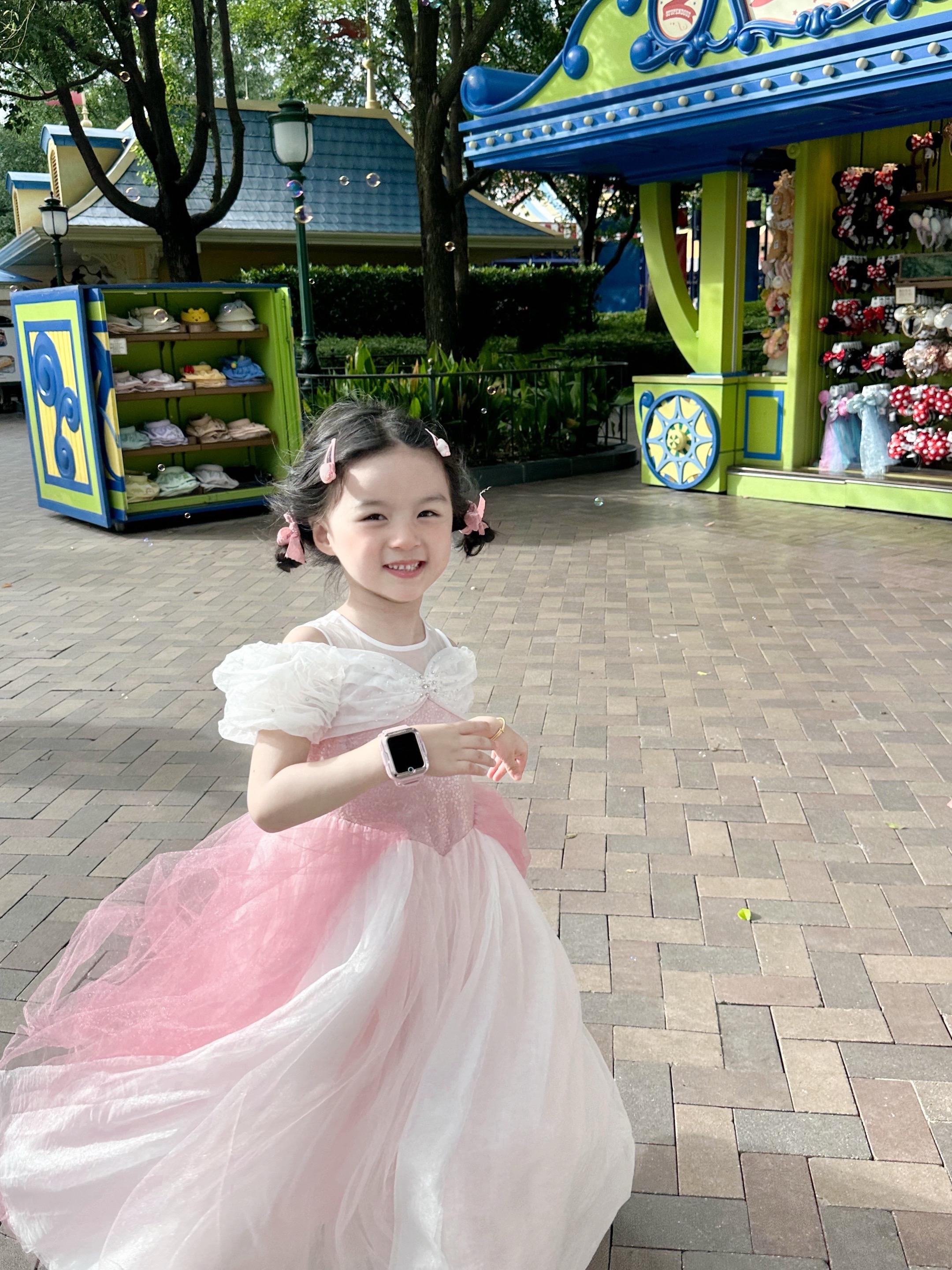💒🎠🫧 迪士尼底片也是人生照片‼️。(｡◕ˇ∀ˇ◕)迪士尼出逃公主归来🕌