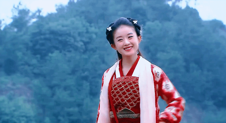 请问这是谁家的小可爱！太萌了吧！ 
