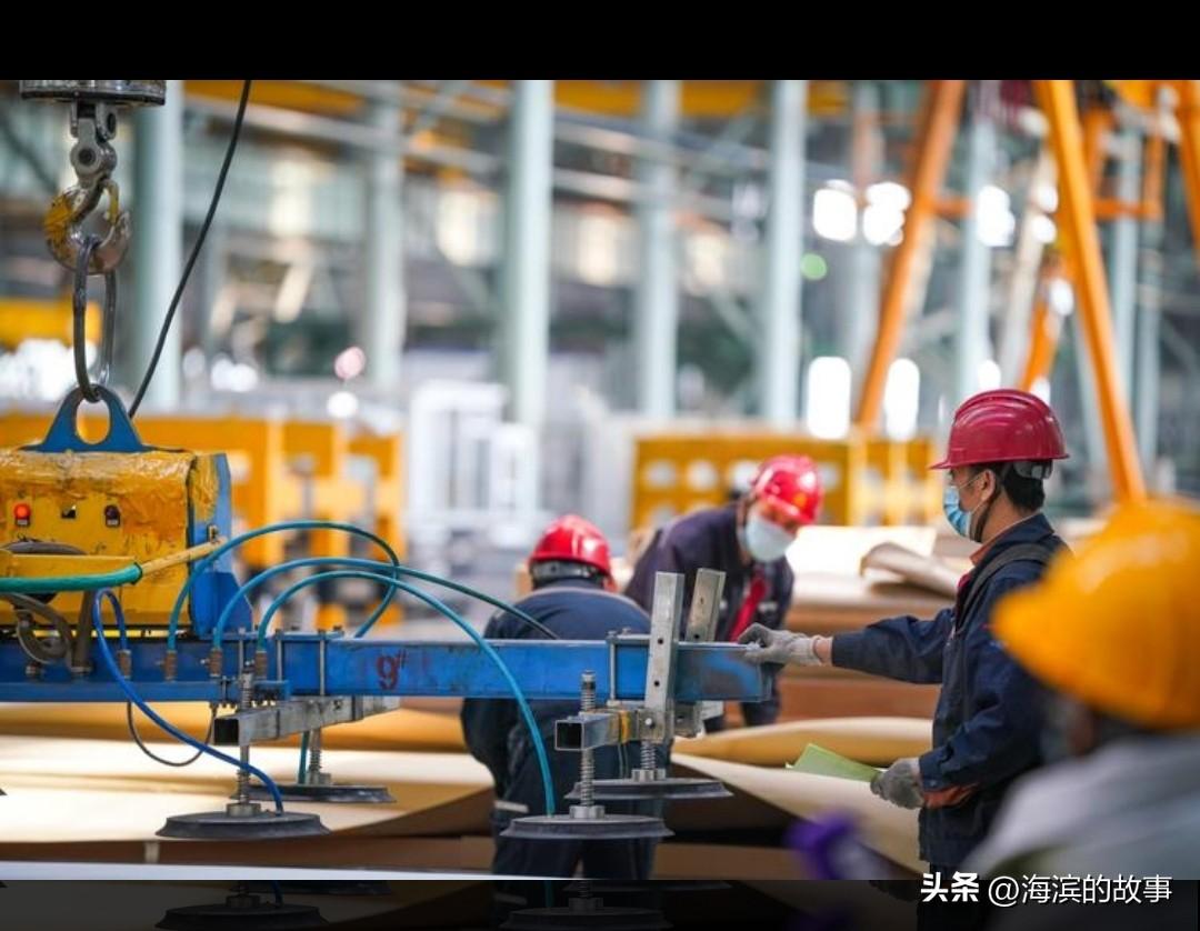 现在年轻人找工作国央企还是首选啊，毕业20多年，经历了多次经济调整，看看身边同学