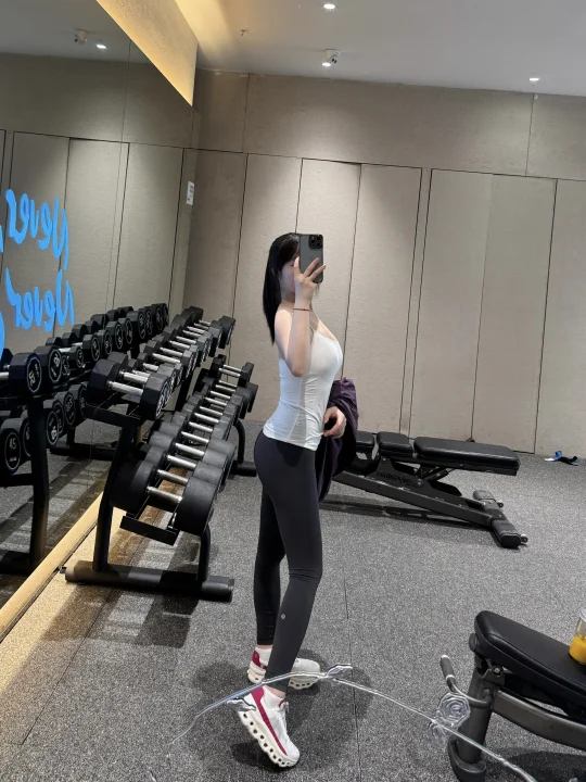 锻炼穿搭