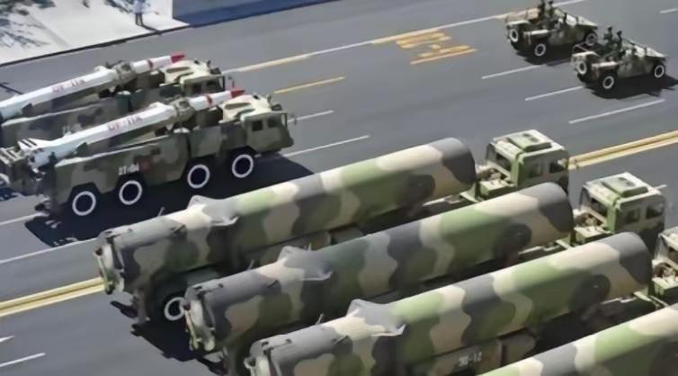 韩国军事专家再次语出惊人：只要中美战争爆发，那么美国就算拿出自己全部的家底，美国