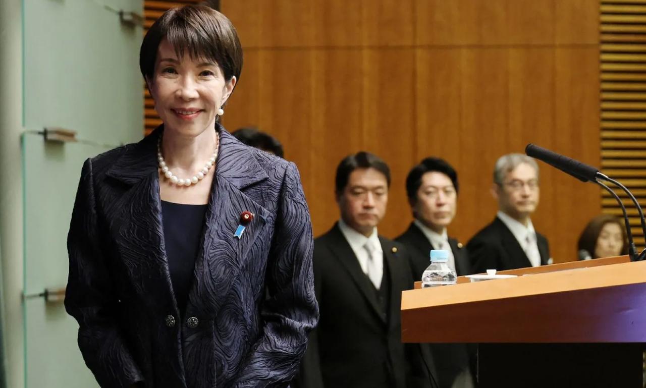 日本议员气急败坏，高市早苗不敢吭声，打“琉球牌”要加大力度
 
最近，日本地区议