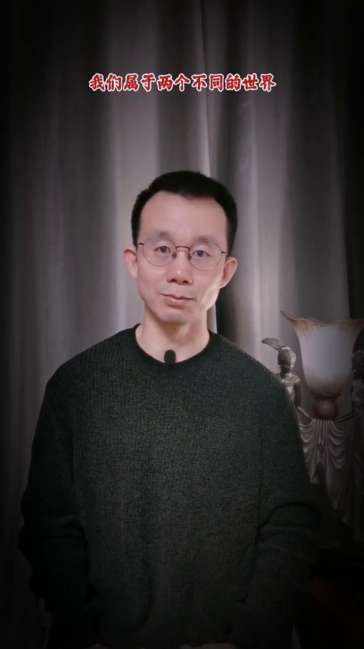 不打扰。
为什么你梦不到过世的亲人？是因为他们的世界有规定，不可以无缘无故的靠近