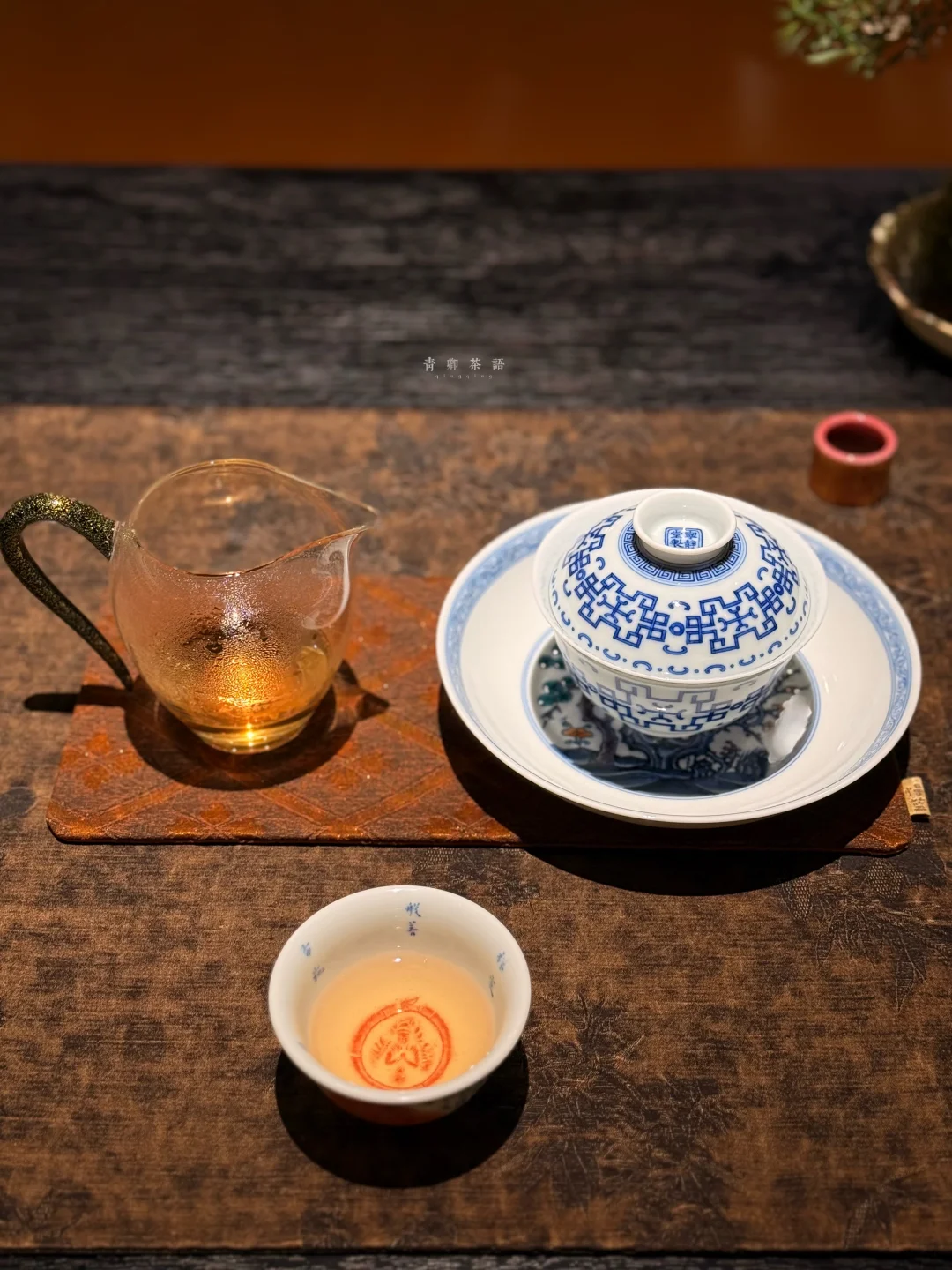 观三友风骨，品一盏清茶。