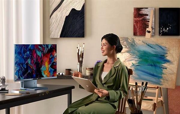 七彩虹推出了新款G-ONE Plus一体机，售价5899元起。它主要有这些特性：