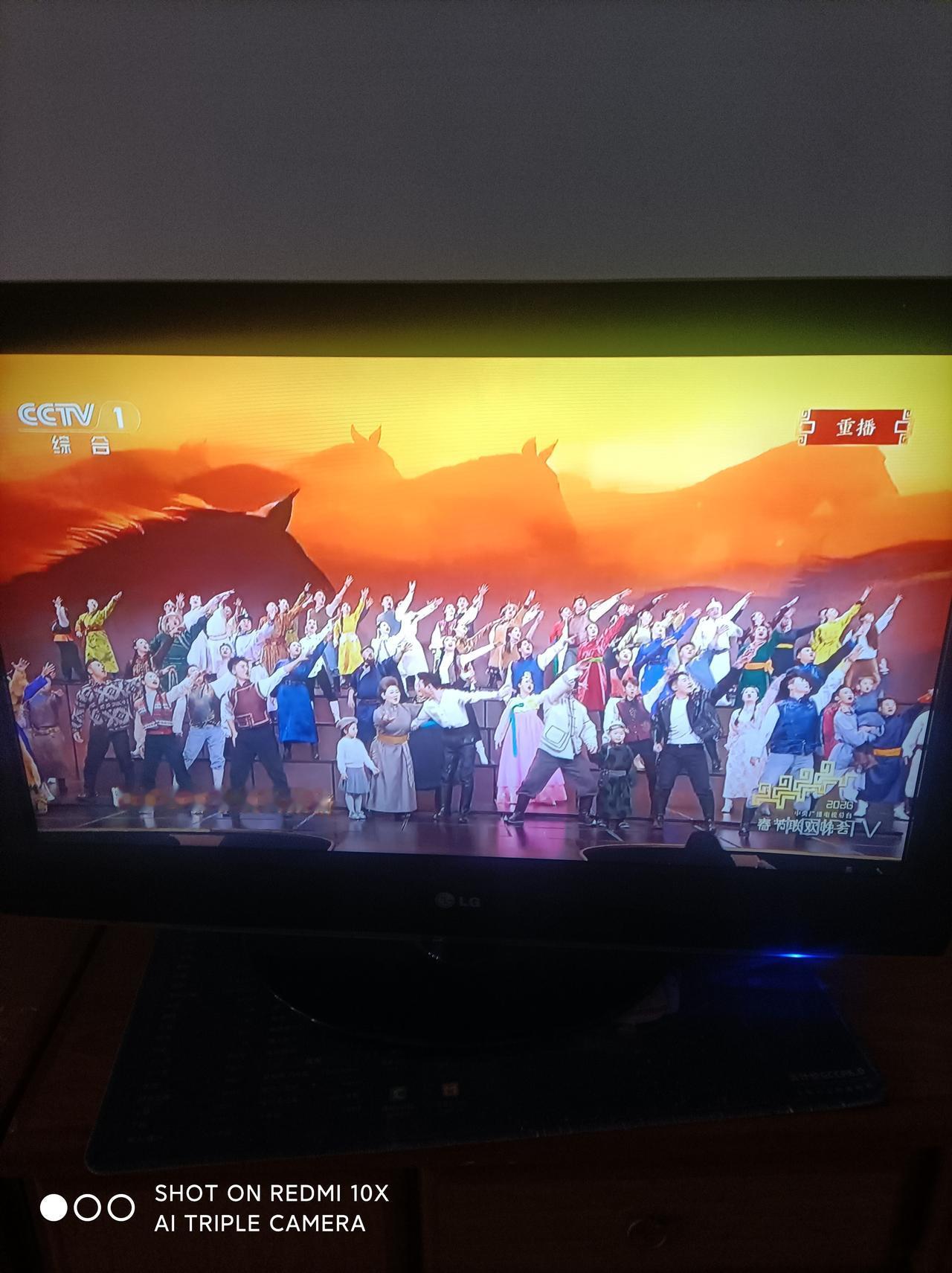 2026年春晚数历年春晚之首一一
2026年央视春节联欢晚会，不论是主会场还是各