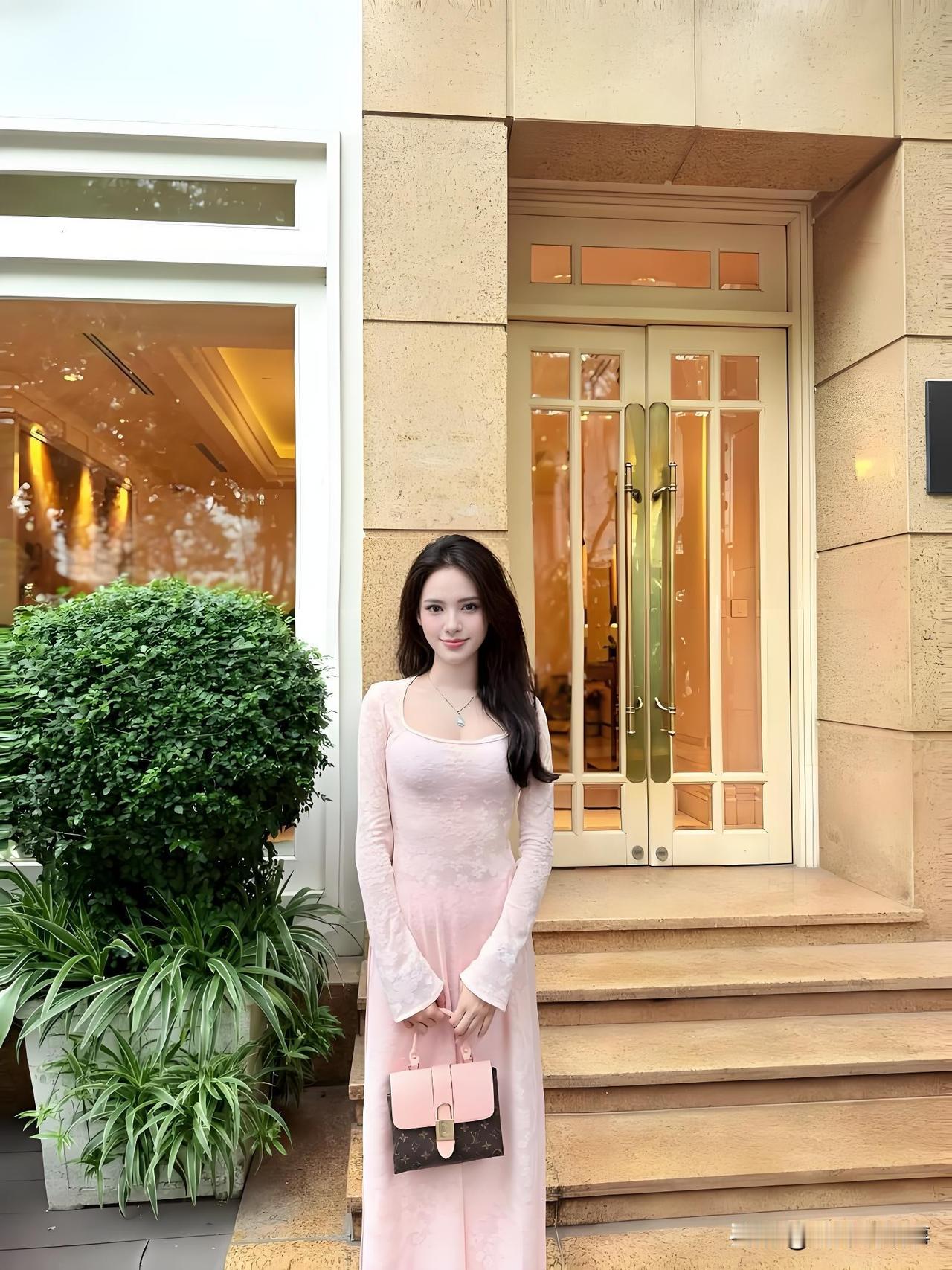 忘带钥匙被邻居收留，一碗热汤面暖透心扉
 
上周三下班回家，掏口袋时发现钥匙落公