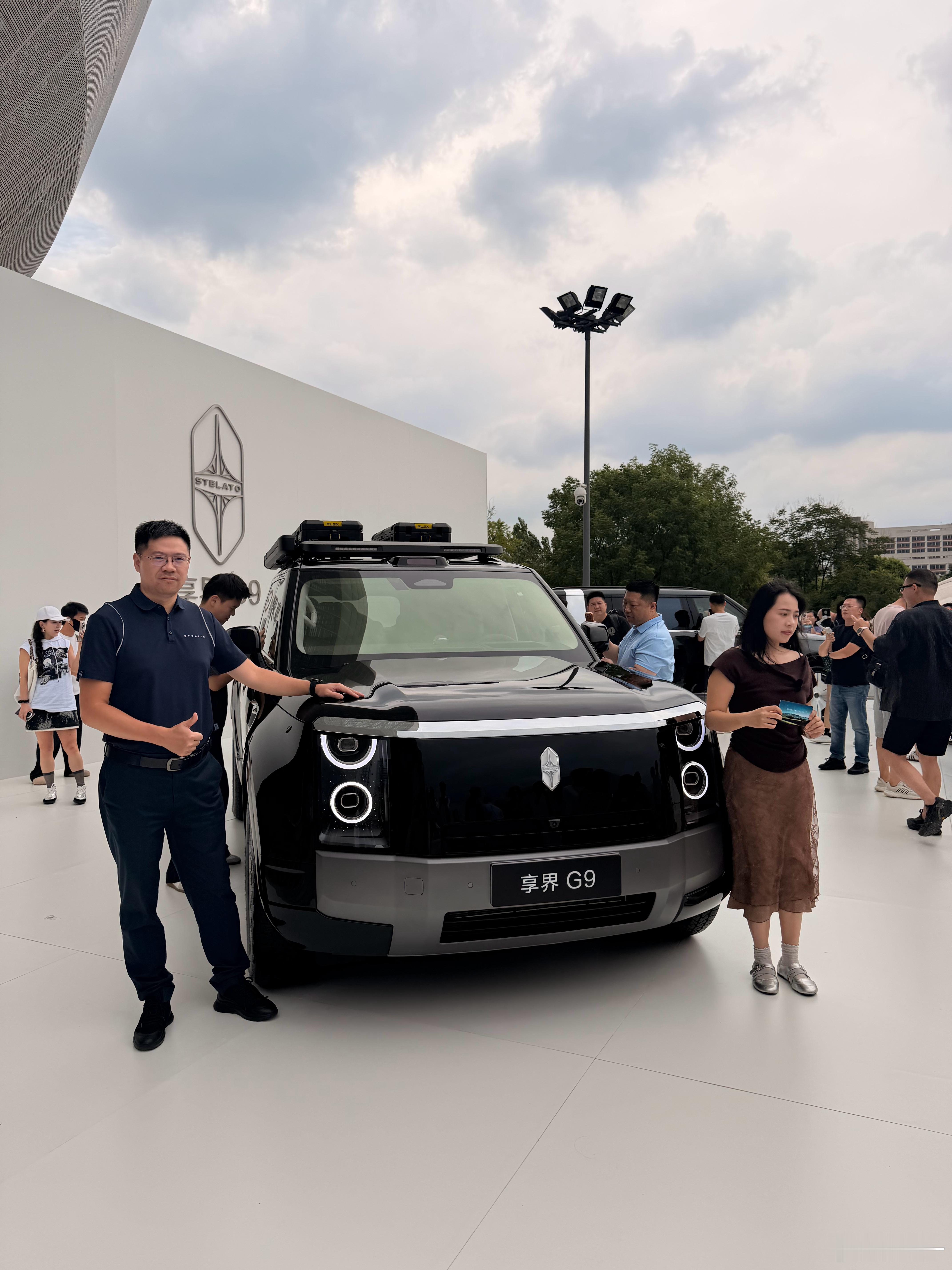 来看享界G9图二这个角度真有气势 