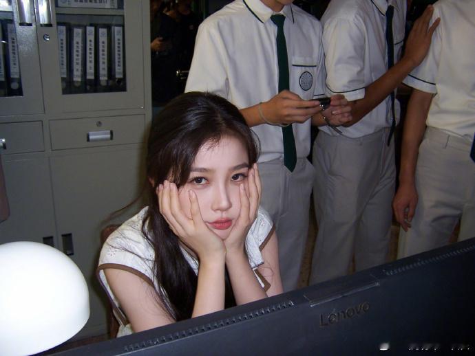 灿如繁星暑期黑马女主 真心自来水向大家安利灿如繁星，虞书欣生动演绎出平凡却自带光