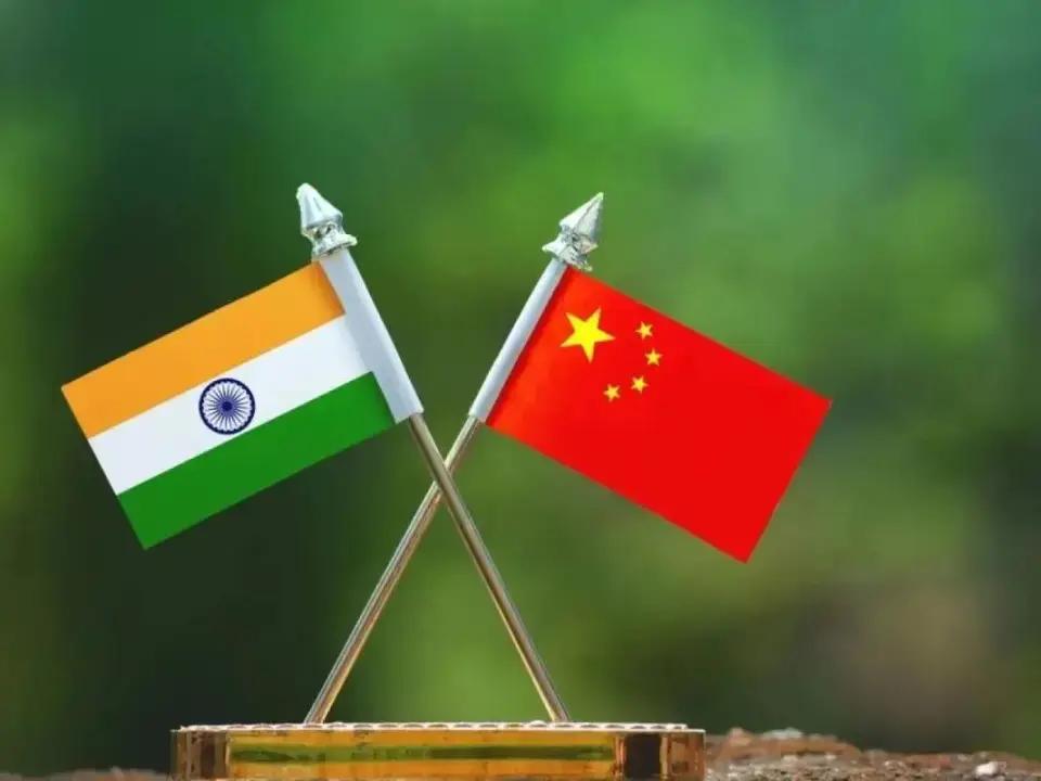 印度现在转过头来，要跟我们友好合作，应该说印度态度的转变，这个里面，有很大的程度