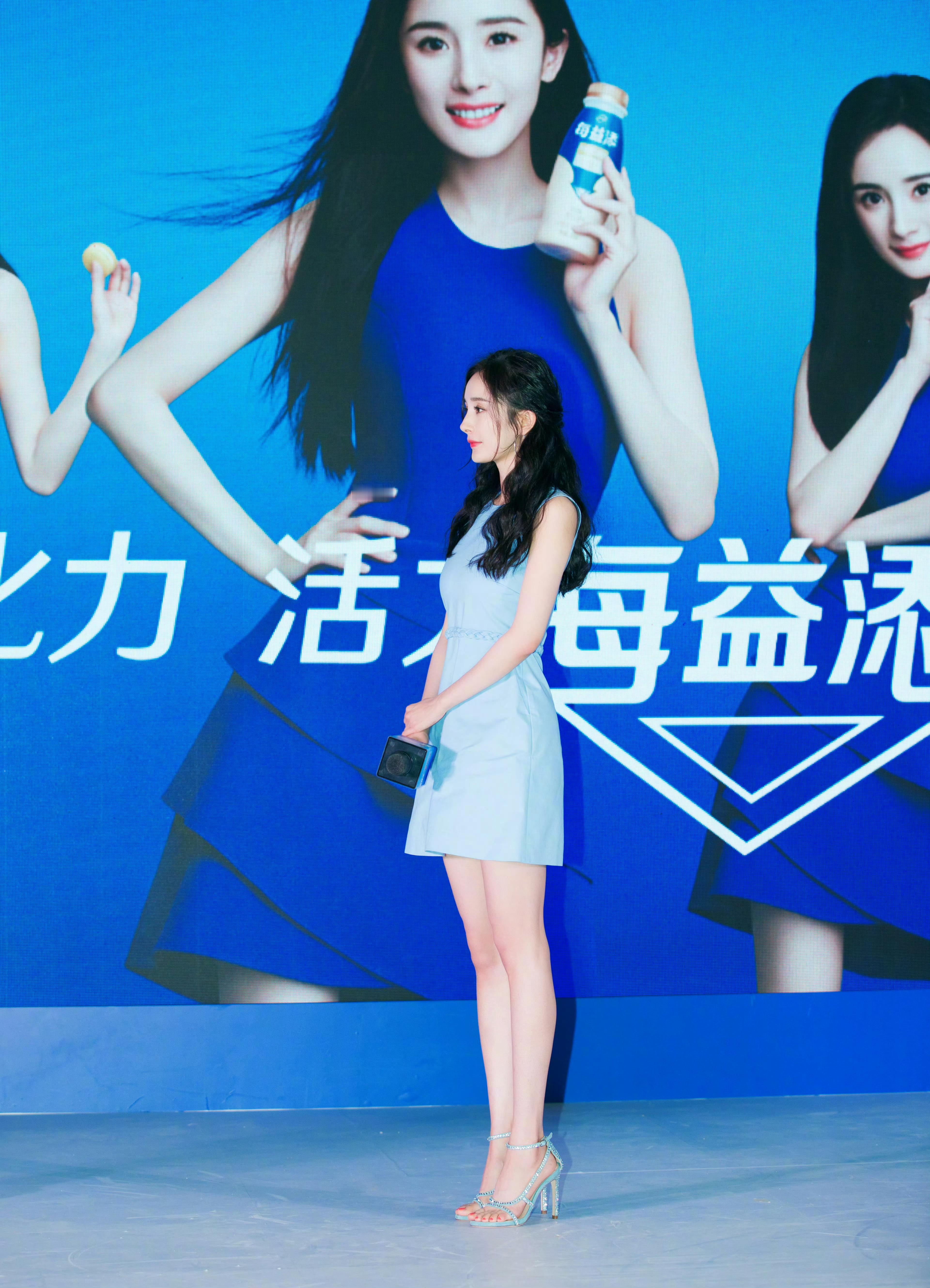 杨幂经典SW一字带高跟鞋 