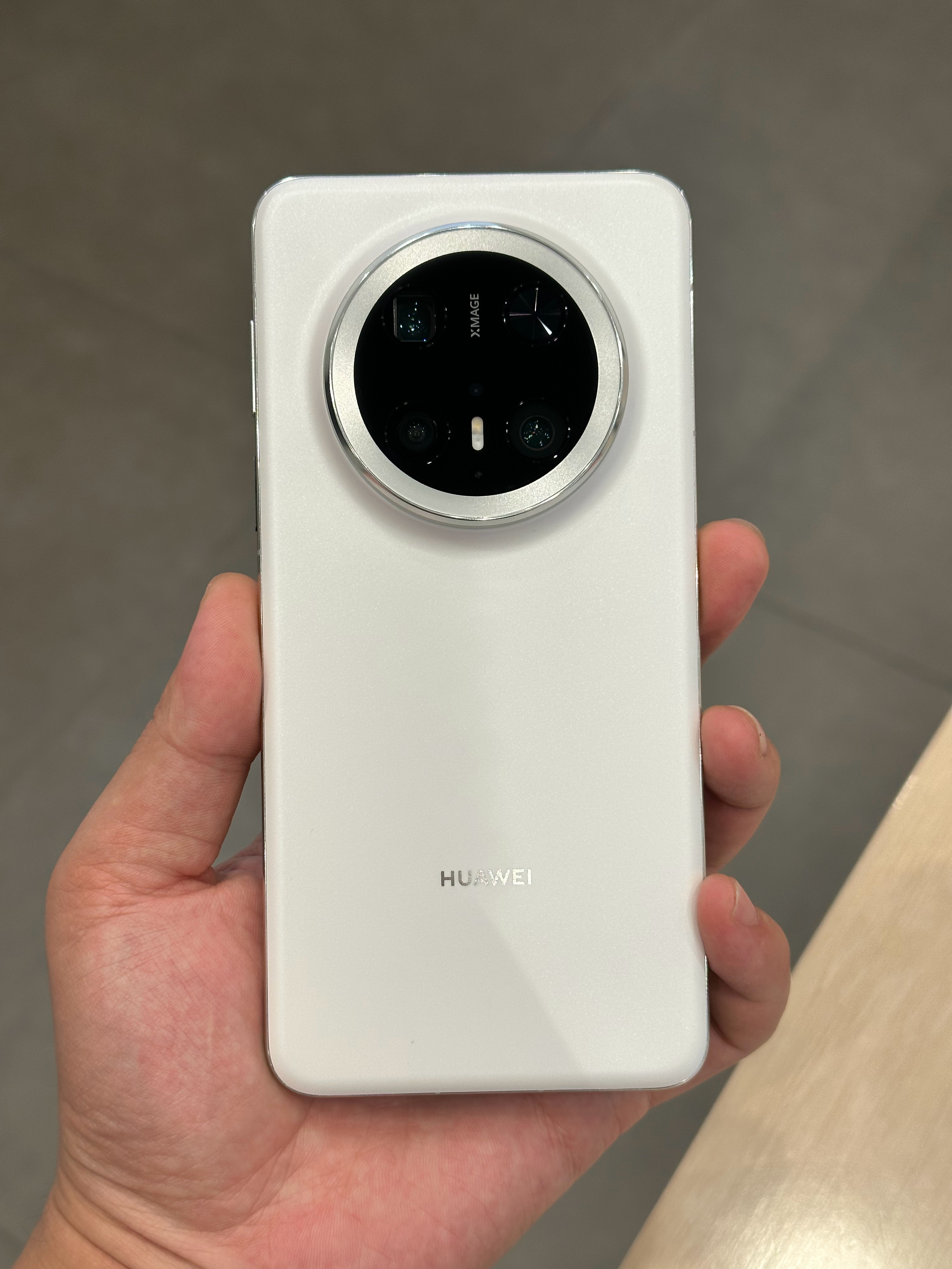 华为Mate70 新机都拿到手了吗[嘻嘻]今年入手 Mate70Pro 的人多还