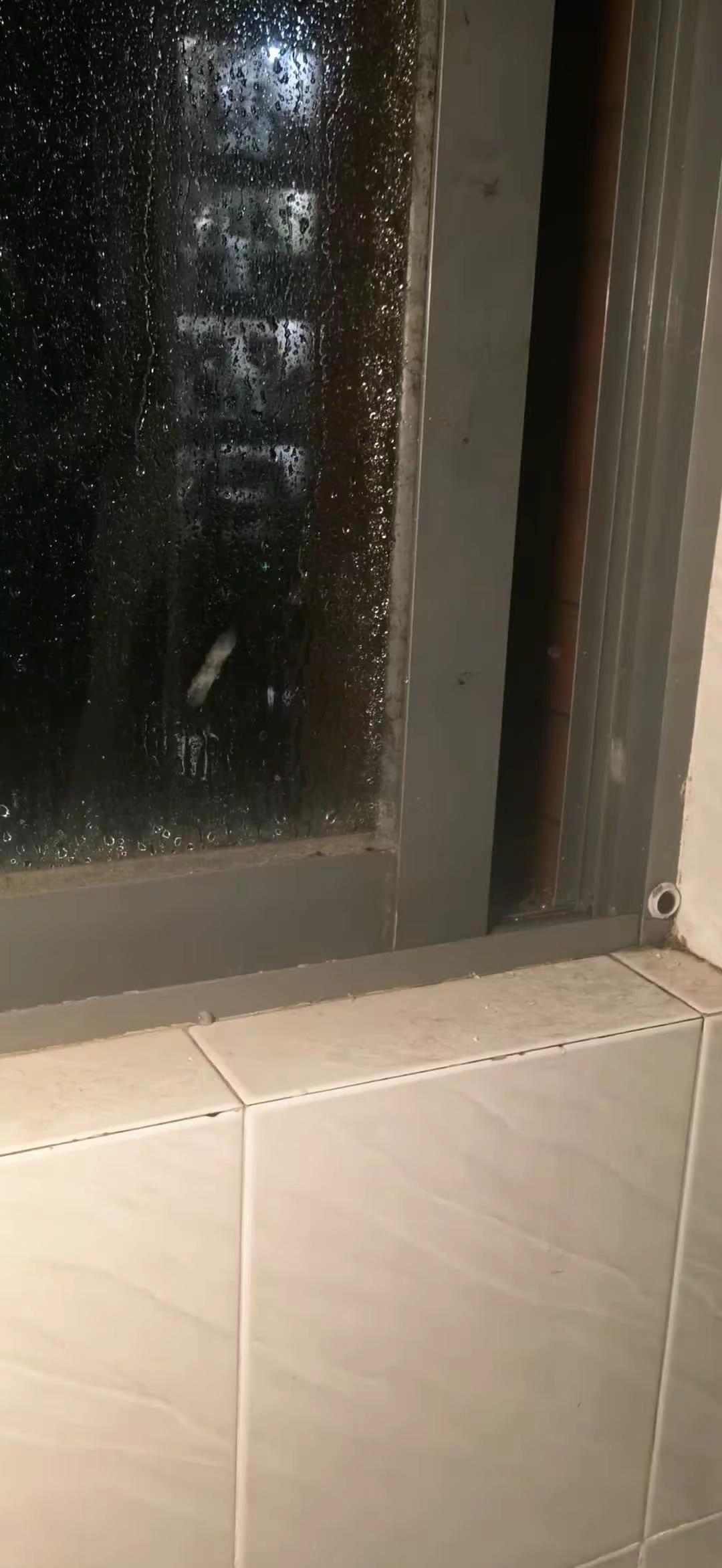 风吹昆明城，冻亖德宏人🥶