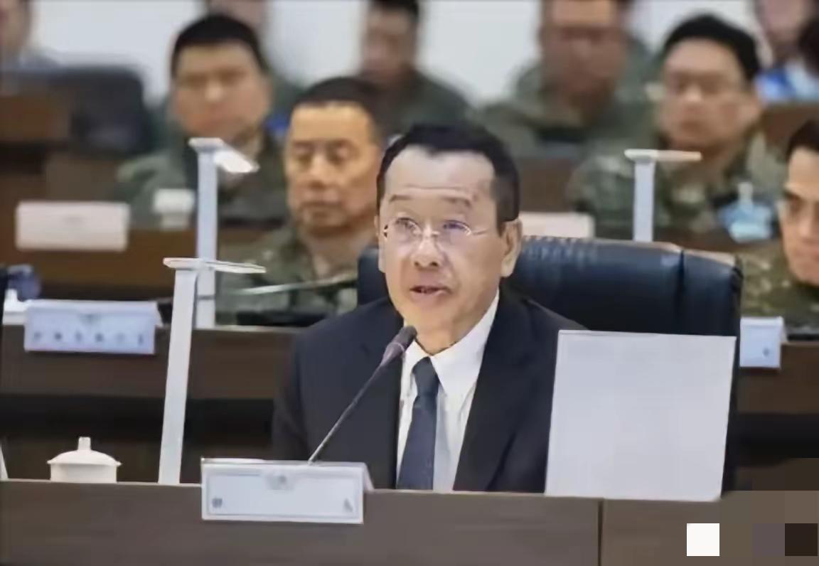 台湾要员曾放话：满足这三条件，台湾自动回归，第一实行“一国两制”，第二将所有的汉