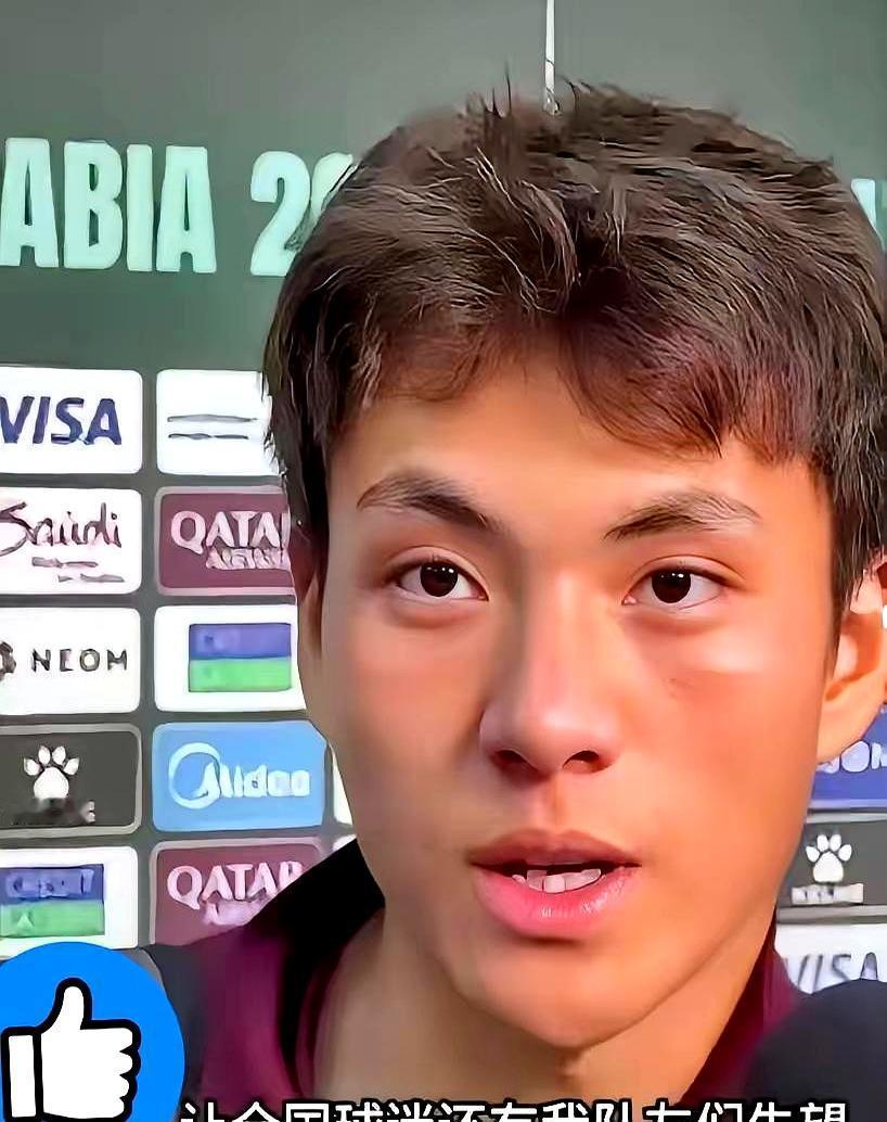 0比4，亚军，创纪录。
 
门将李昊28次扑救，依旧挡不住日本四脚重炮。
 
赛