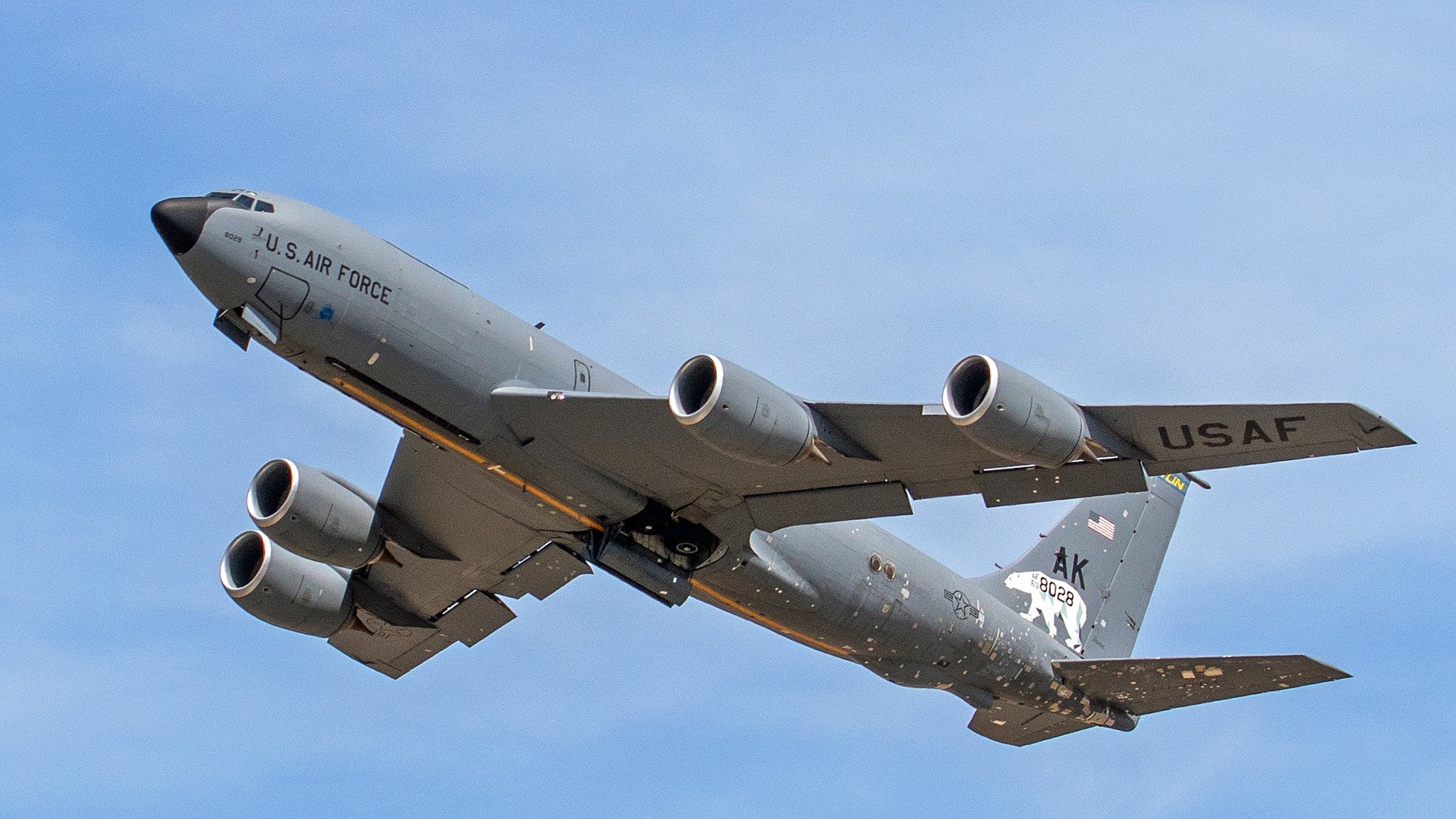 疑似被伊朗防空导弹击中的63-8028号KC-135空中加油机 