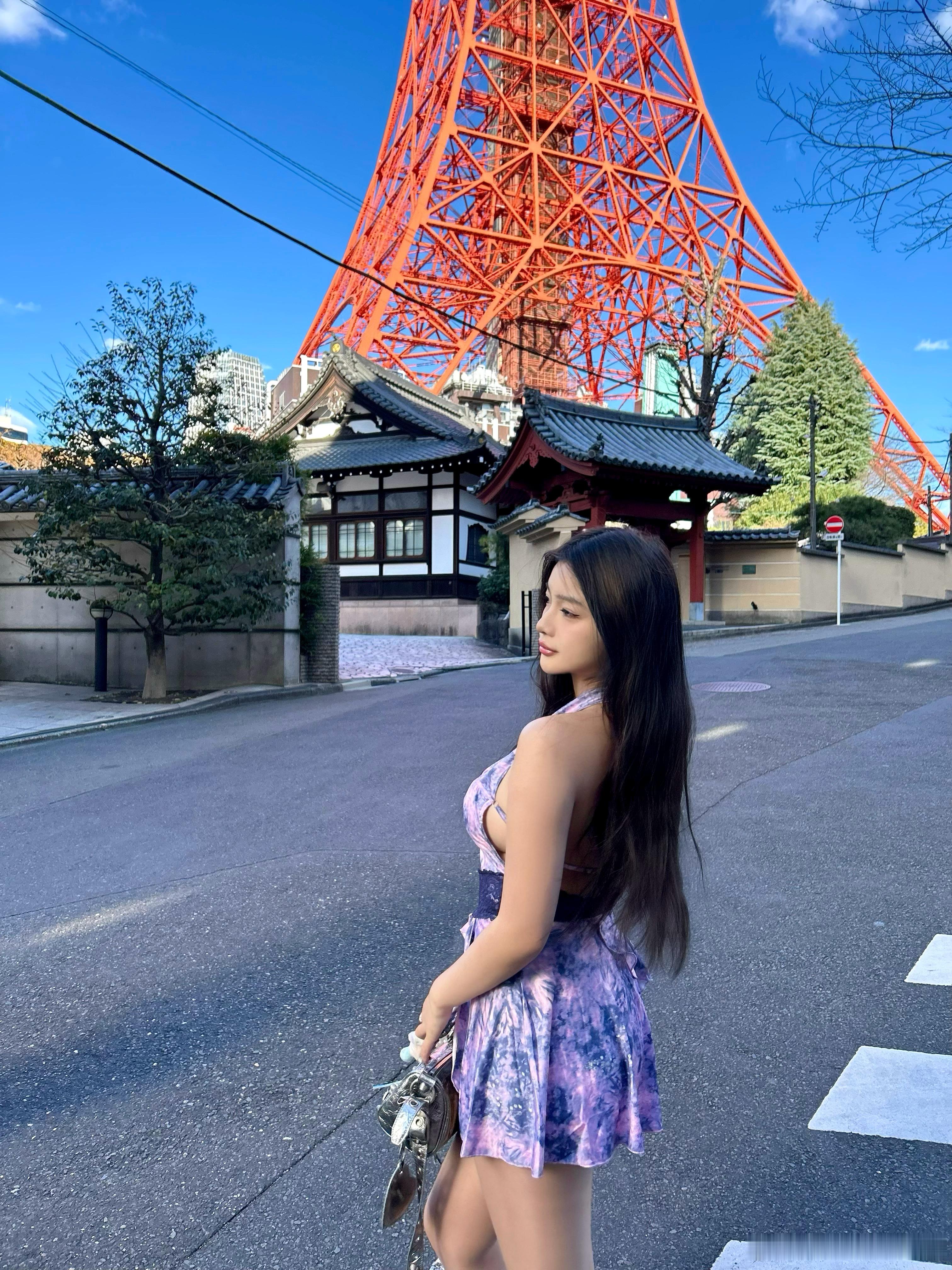 紫色心情 拍了就要全发出来[笑哈哈]  