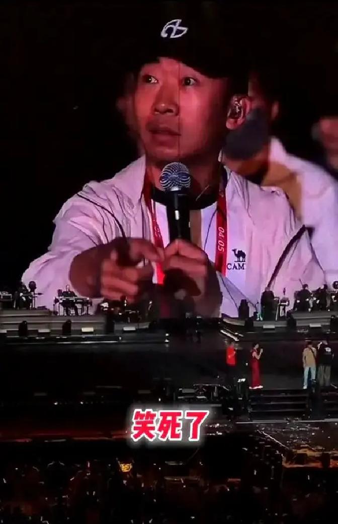 杨迪能在娱乐圈站稳脚跟，靠的从来不是运气而是这份能力
在一场容纳了八万人的公开活