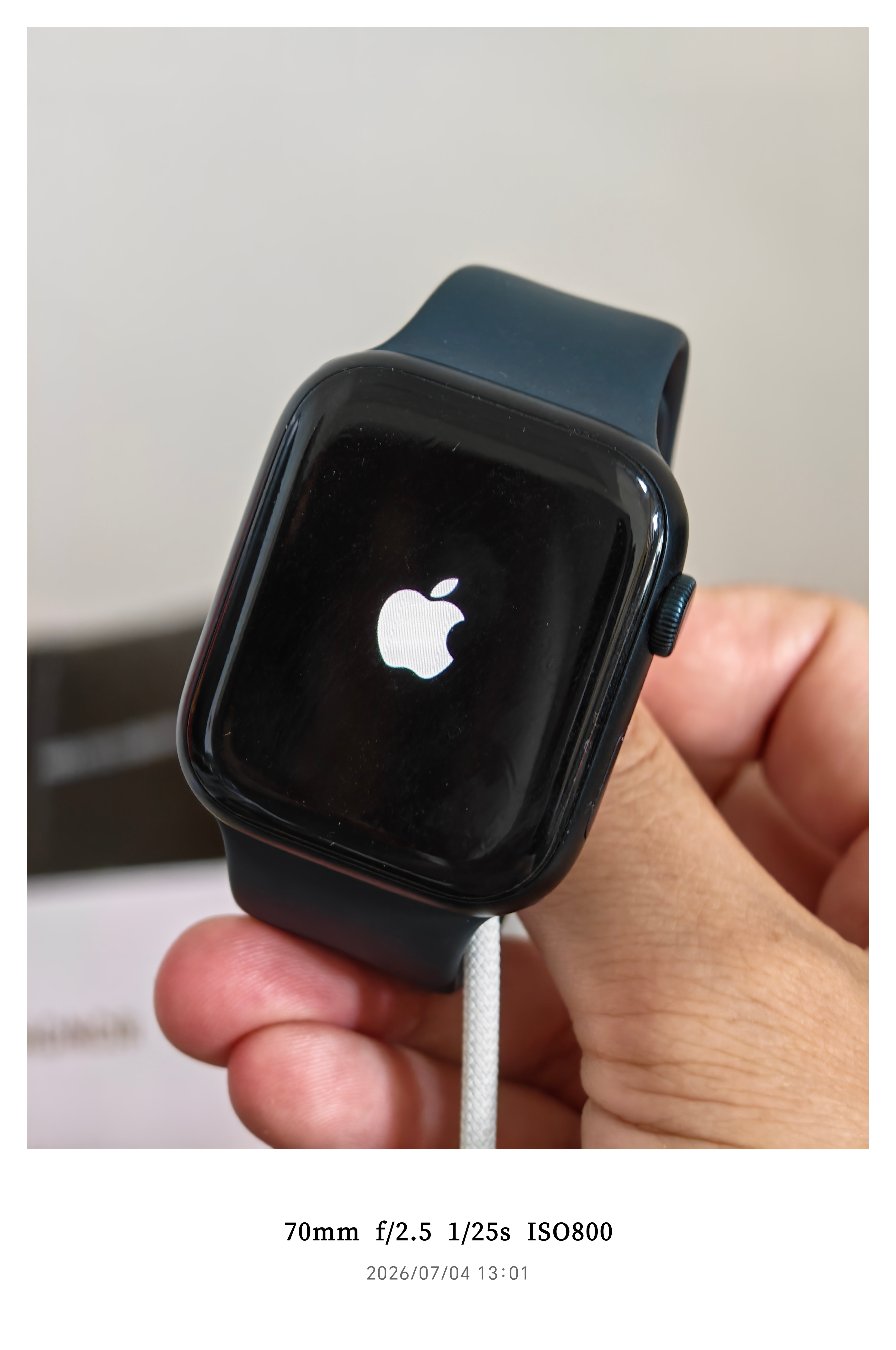 大家平时喜欢戴运动手表或运动手环吗？刚刚看到大家在讨论AppleWatchS12