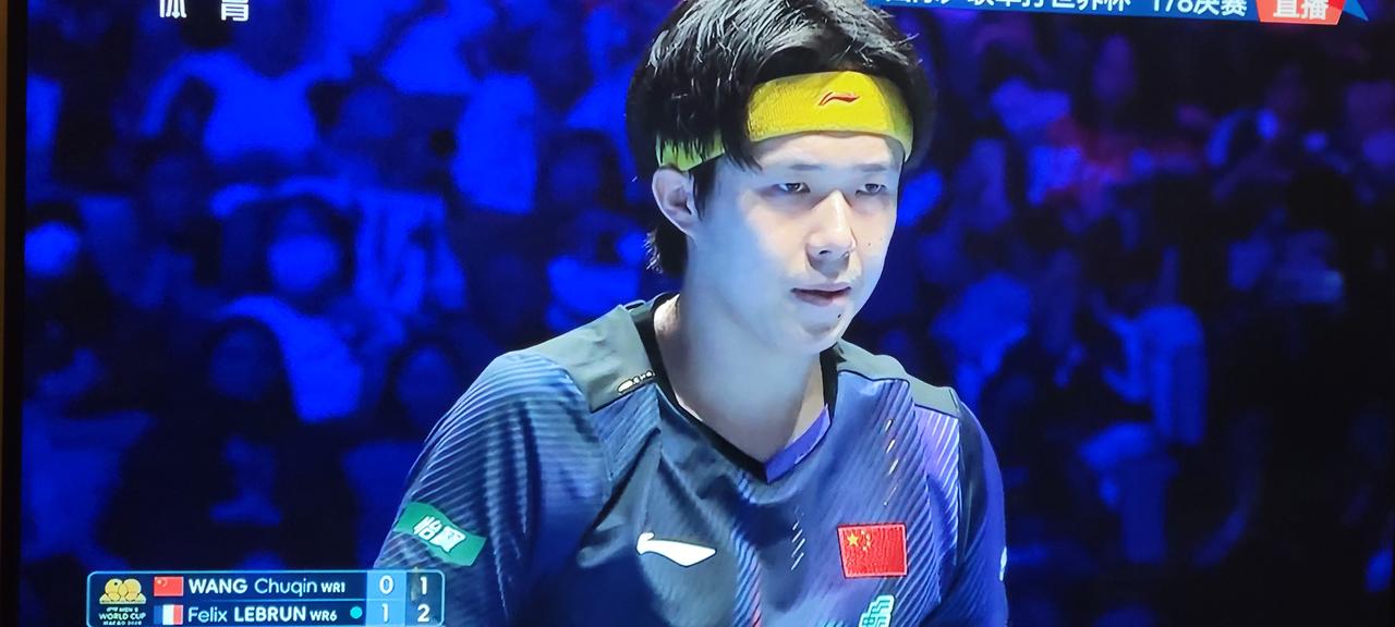 前四局头哥2:2和小勒布伦战成平局！
第一局头哥进入状态很快，一路领先，不料末局