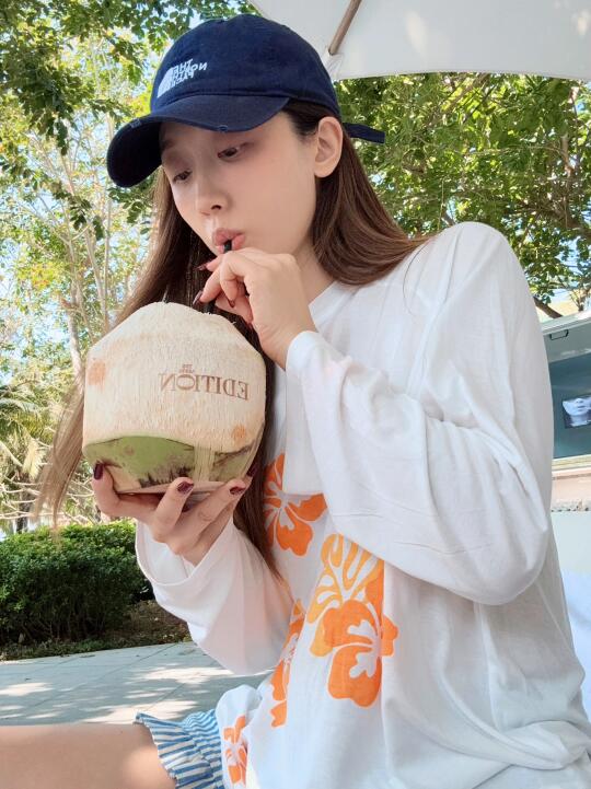 每天躺在酒店遛娃的日子