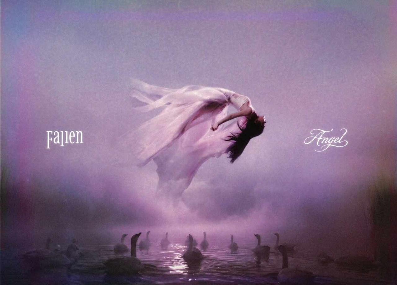 JENNIE ｛Fallen Angel ｝D-2🪽
Jennie 金珍妮 J