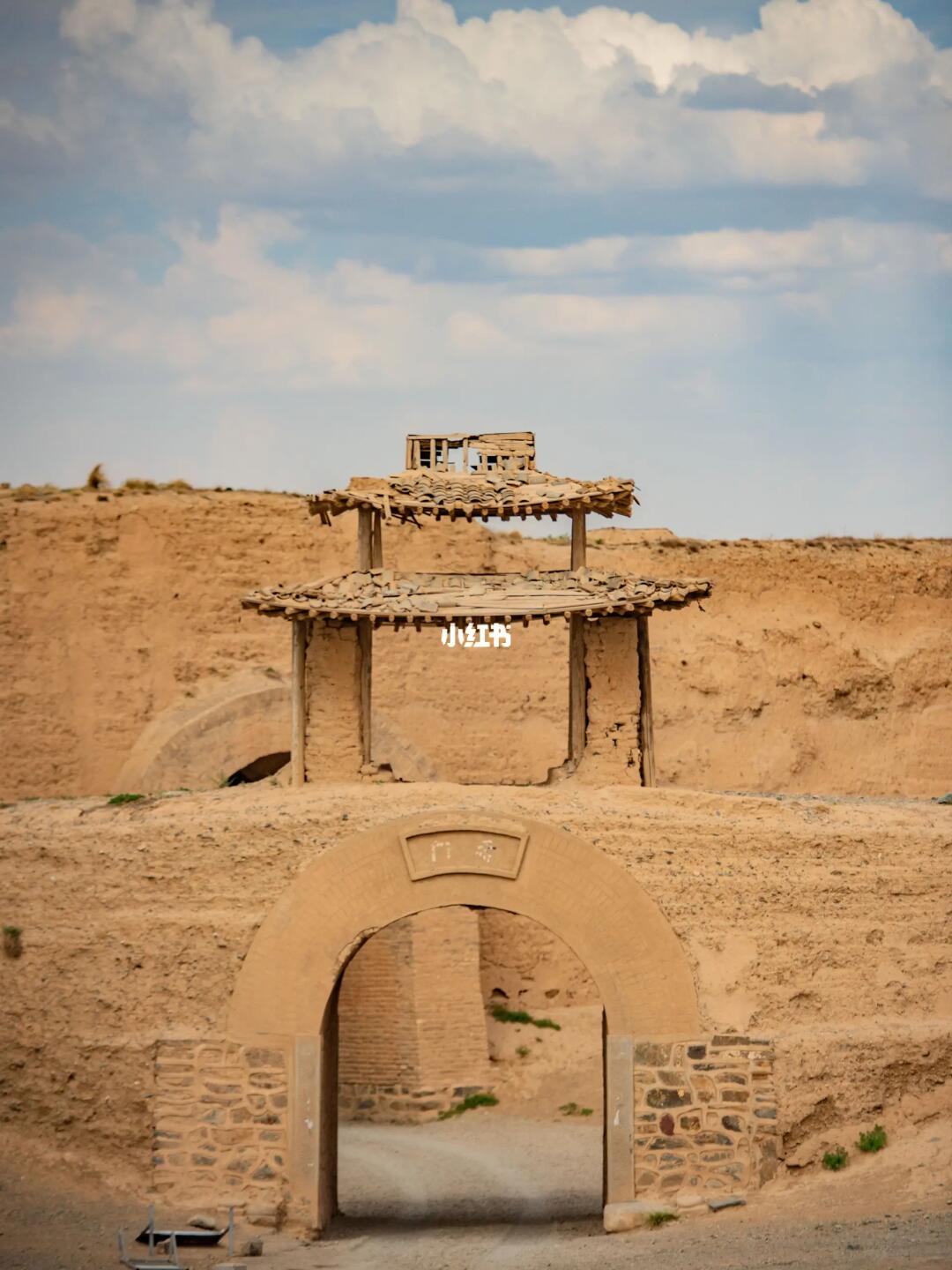 比起各种古镇，我更喜欢这座时光静止的古城