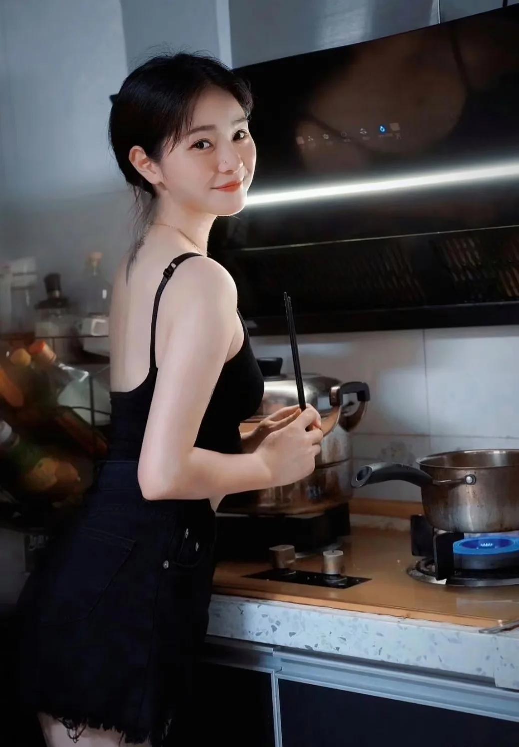生活要轻松自在很简单：打理好“自己的事，”不去管“别人的事，”别操心“老天爷的事