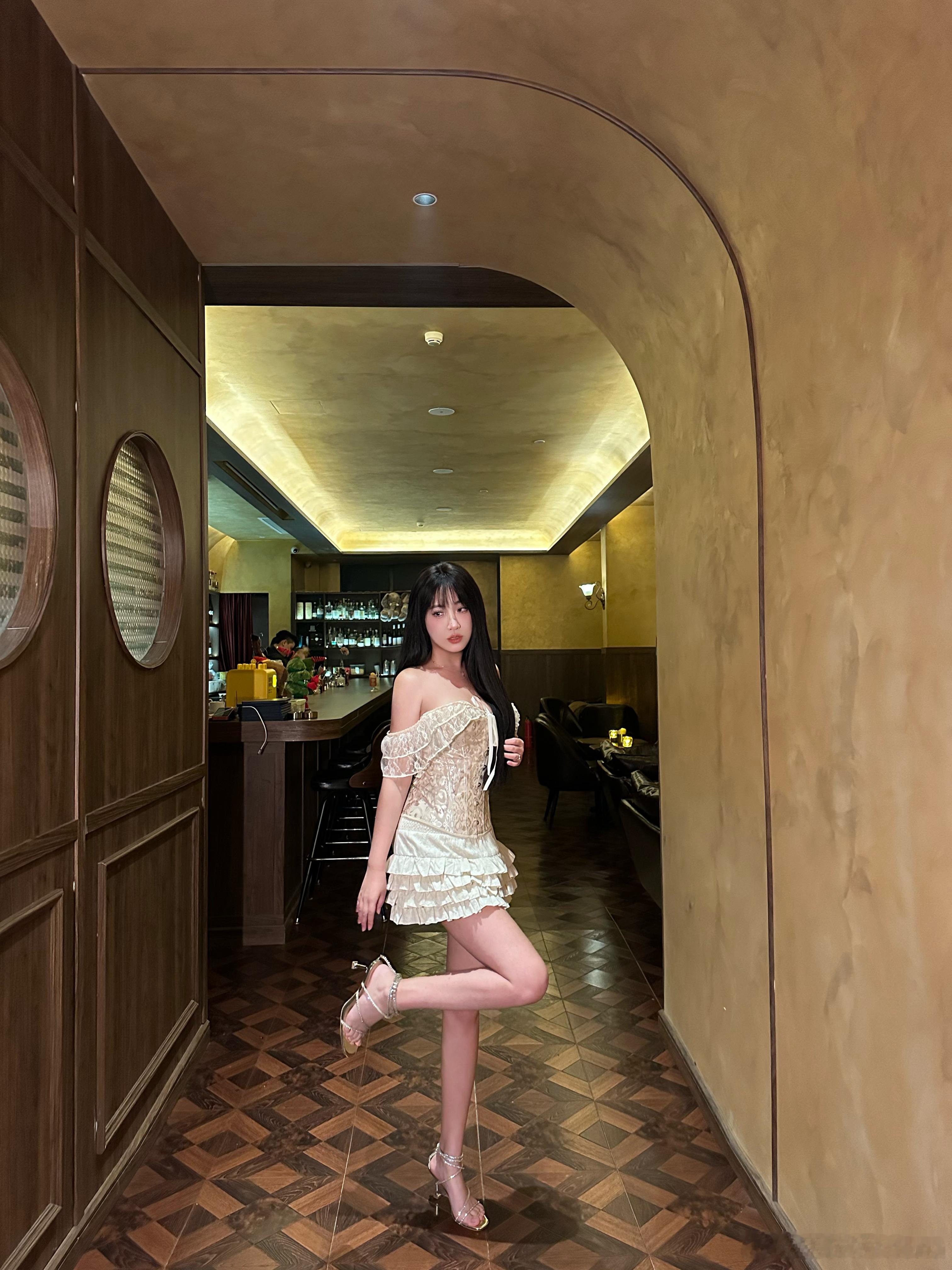 别问冷不冷  ​​​