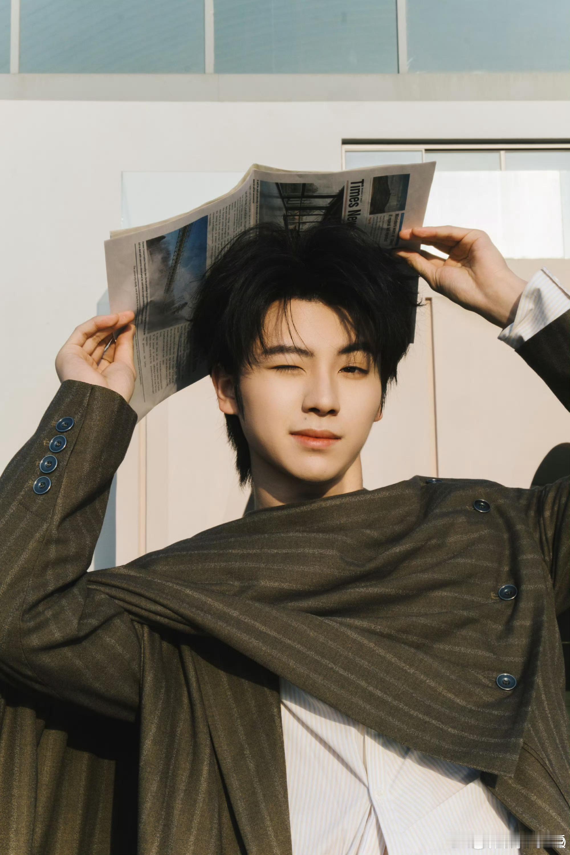 黄誉博红包预告 是谁还不知道今天20:06发50000的铁粉红包？！小🍍们定好